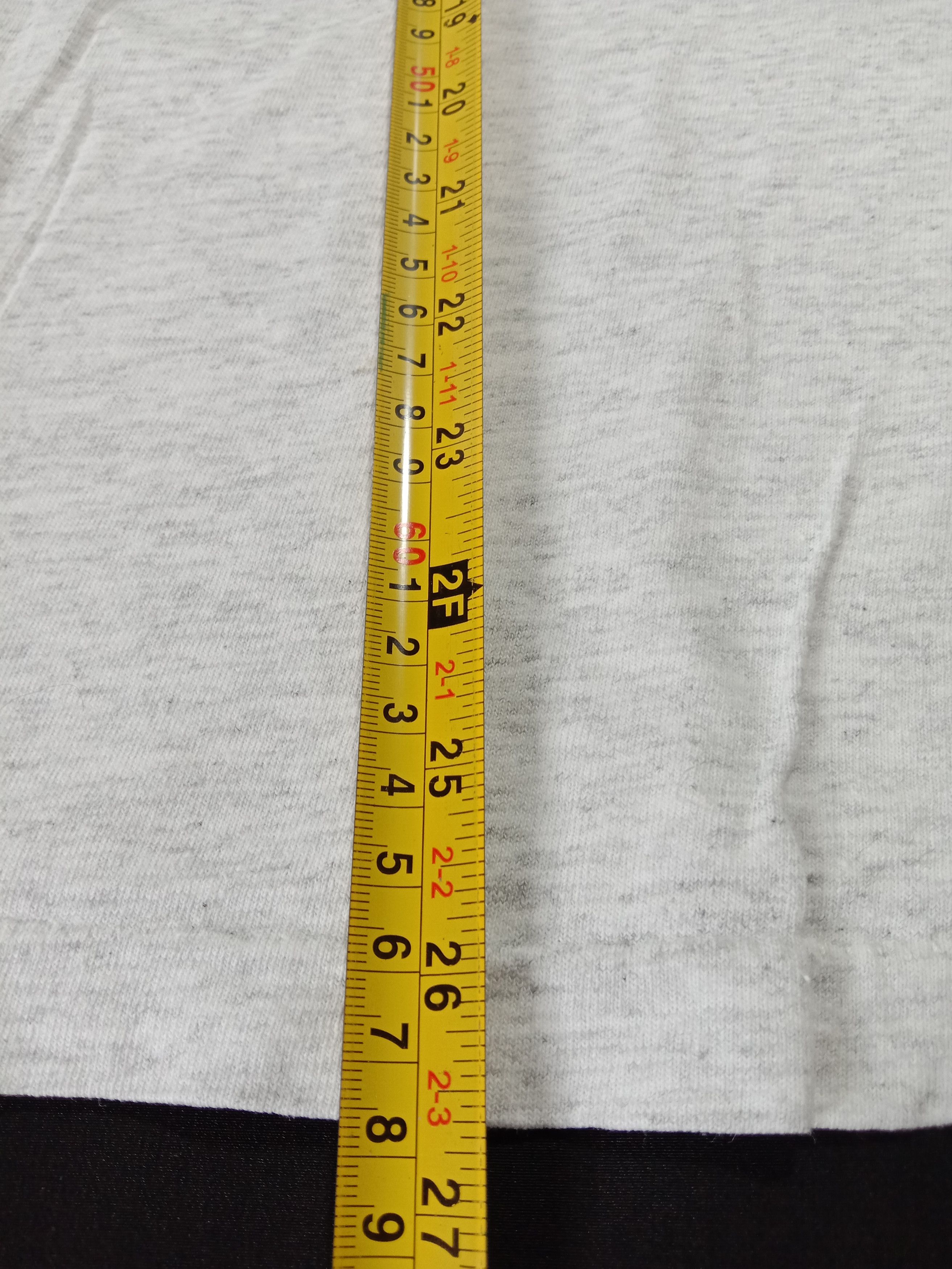 Fila Rare Vintage FILA F Big Logo Tee Size US M / EU 48-50 / 2 - 8 Thumbnail