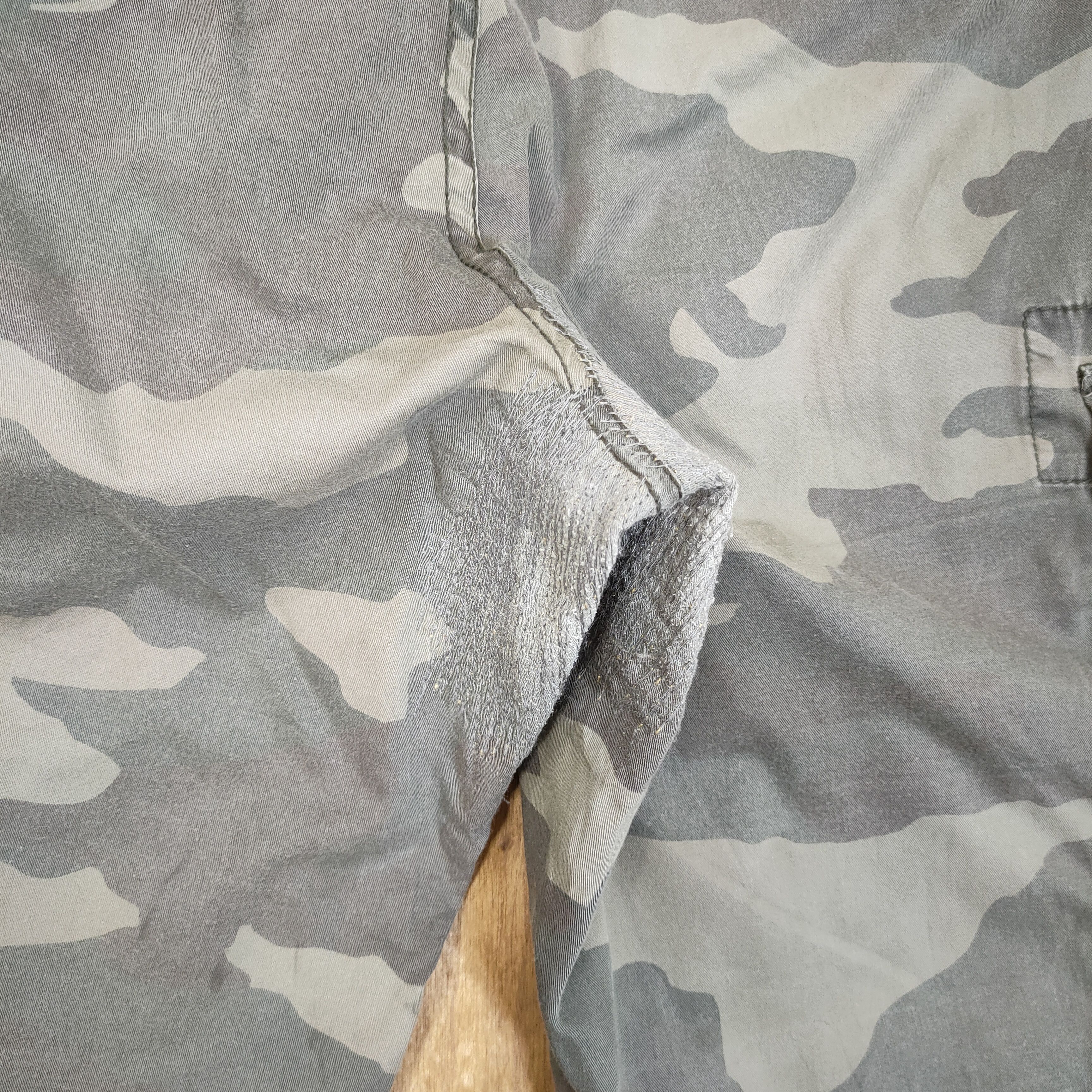 Japanese Brand × Vintage VINTAGE FADED CAMO CARGO PANTS Size US 32 / EU 48 - 11 Thumbnail