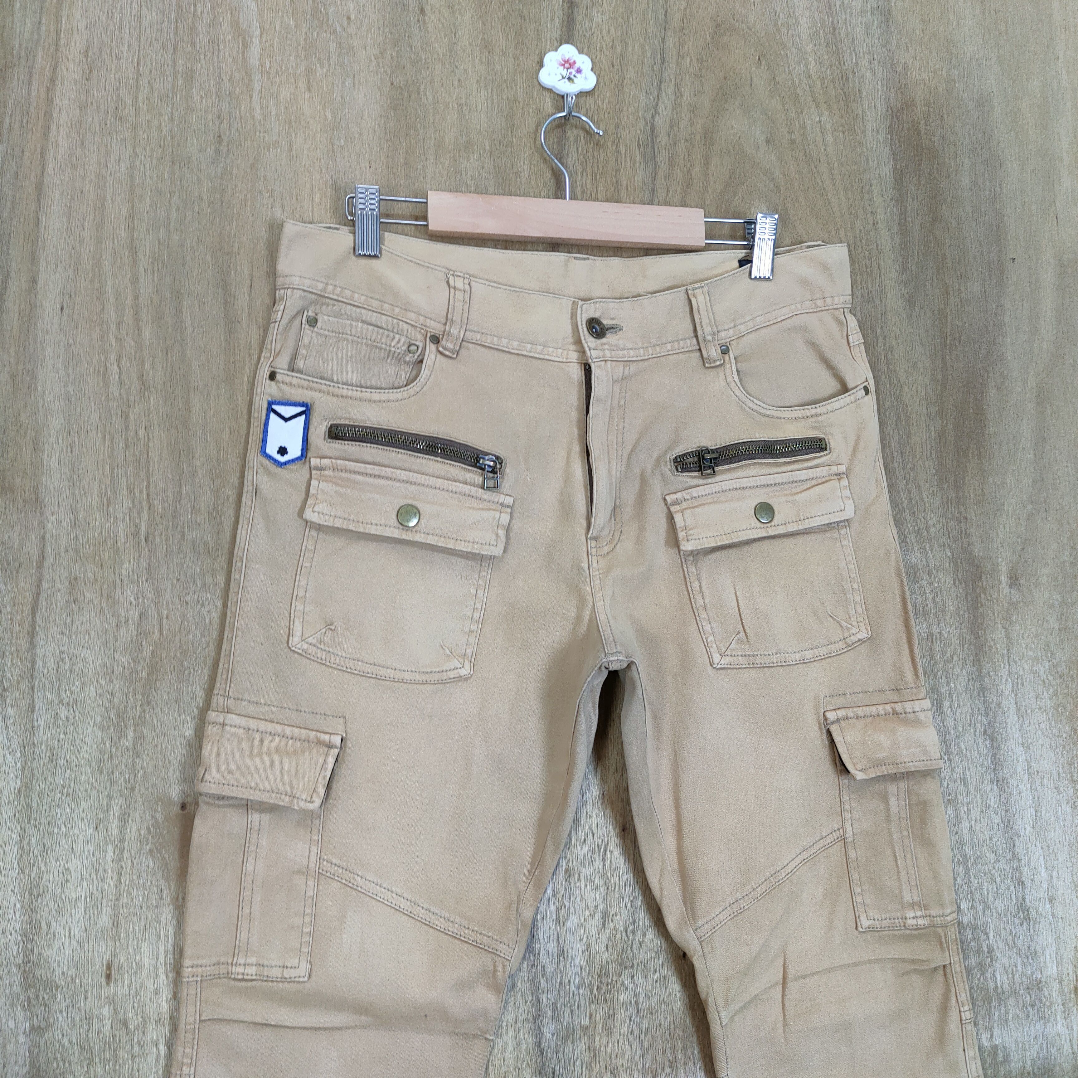 semanticdesign SEMANTIC DESIGN FADED MULTIPOCKET CARGO PANTS Size US 32 / EU 48 - 2 Thumbnail