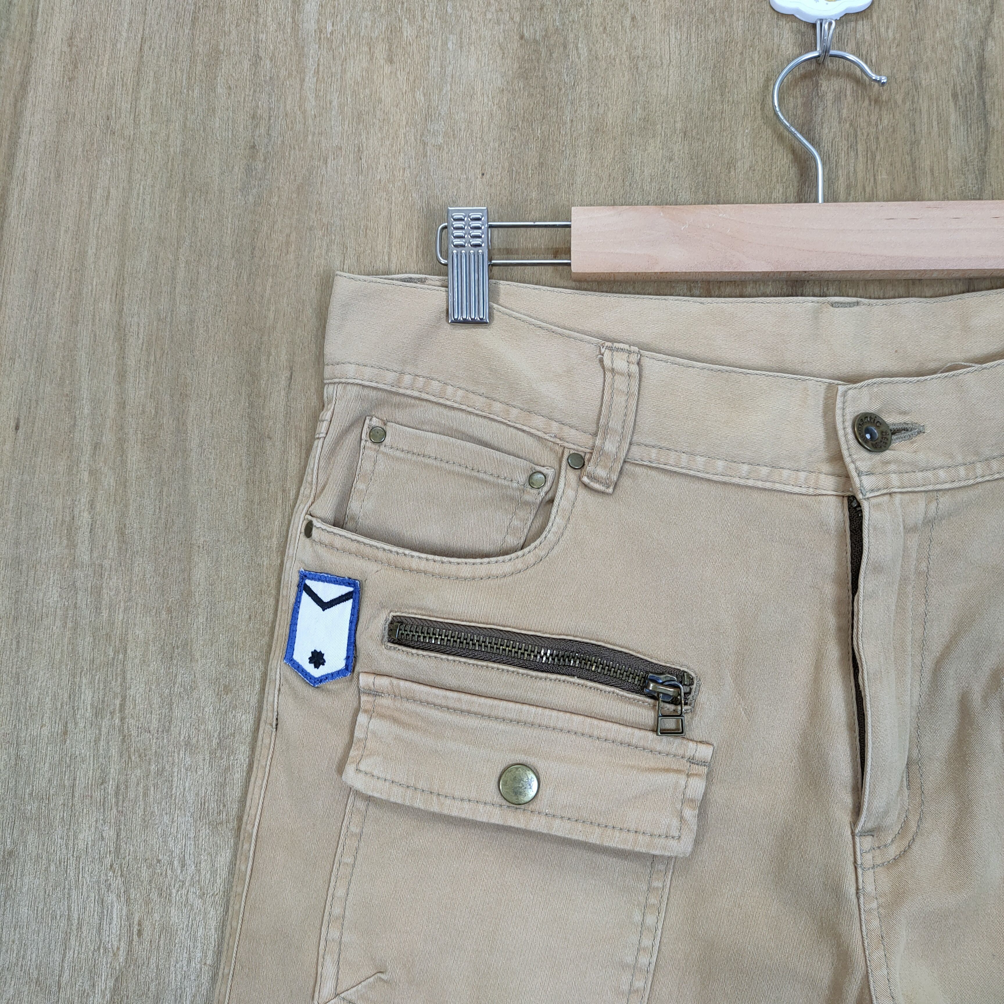 semanticdesign SEMANTIC DESIGN FADED MULTIPOCKET CARGO PANTS Size US 32 / EU 48 - 5 Thumbnail