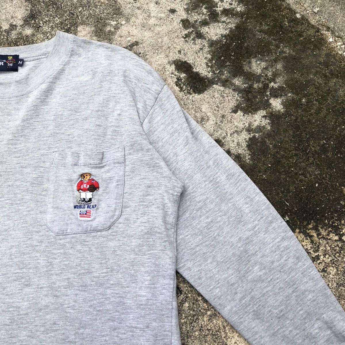 Vintage Rare Vintage World Bear Rip Off Polo Bear Single Pocket Tee Size US S / EU 44-46 / 1 - 6 Thumbnail