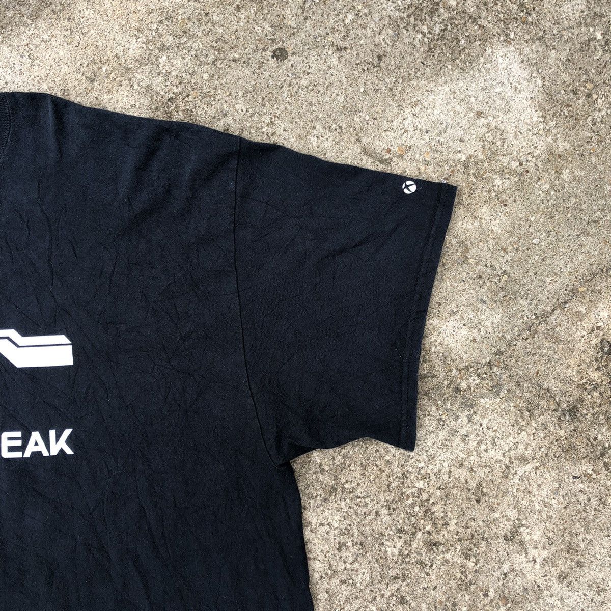 Vintage Rare Microsoft x Xbox One Control Freak Promo Game Tee Size US XL / EU 56 / 4 - 7 Thumbnail