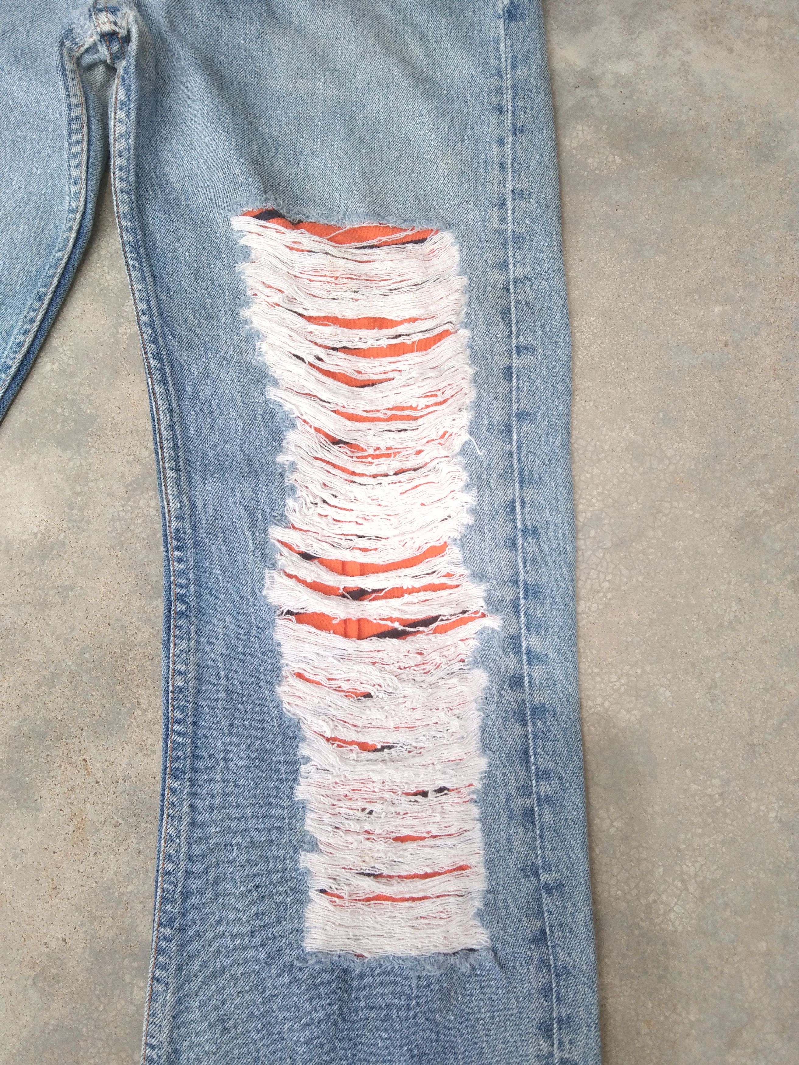 Levi's 90s Vintage Levis 501 Made In USA Distressed Jeans 34x34 Size US 34 / EU 50 - 6 Thumbnail