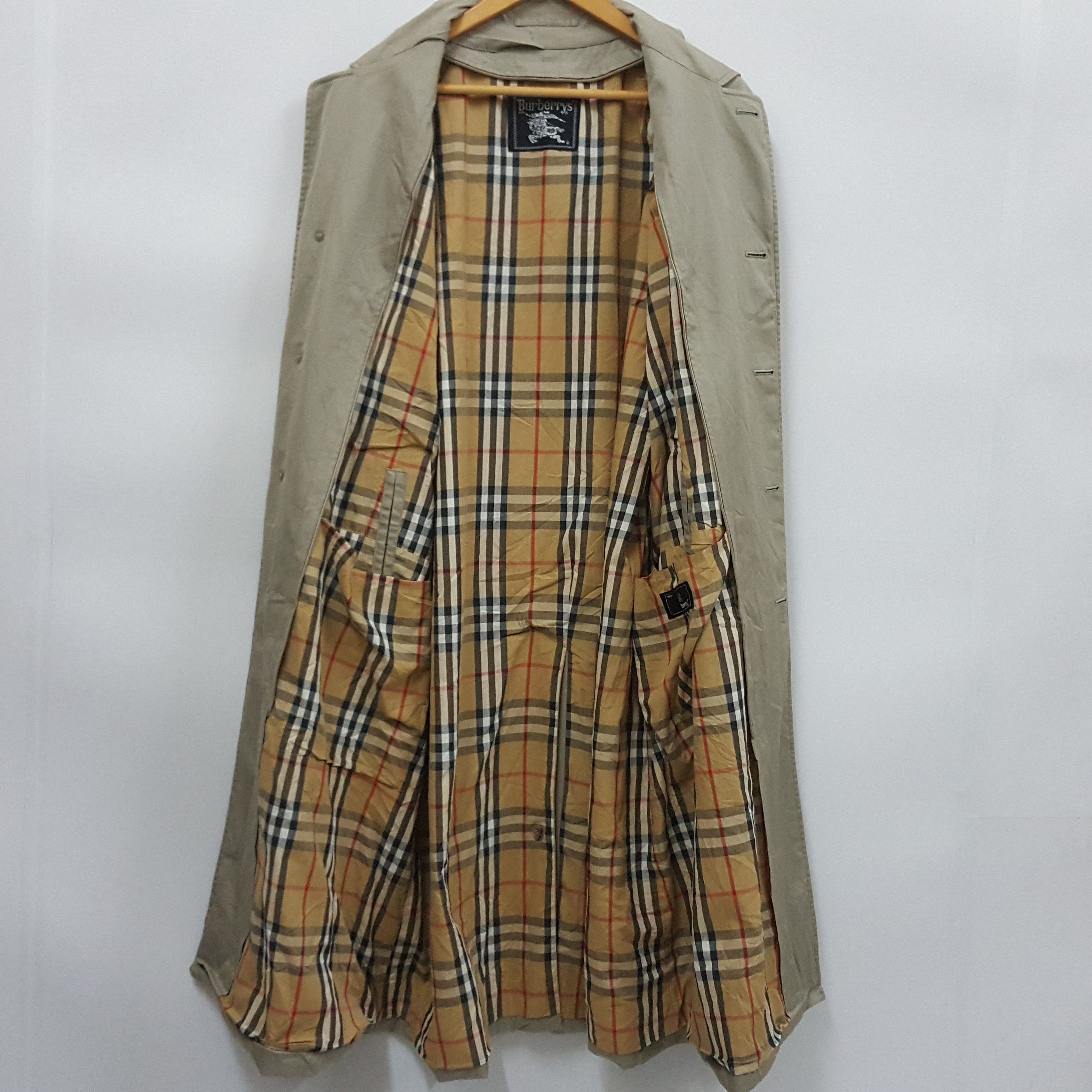 Burberry × Vintage Vintage Burberrys Nova Check Tranch Coats/1 Size US L / EU 52-54 / 3 - 1 Thumbnail