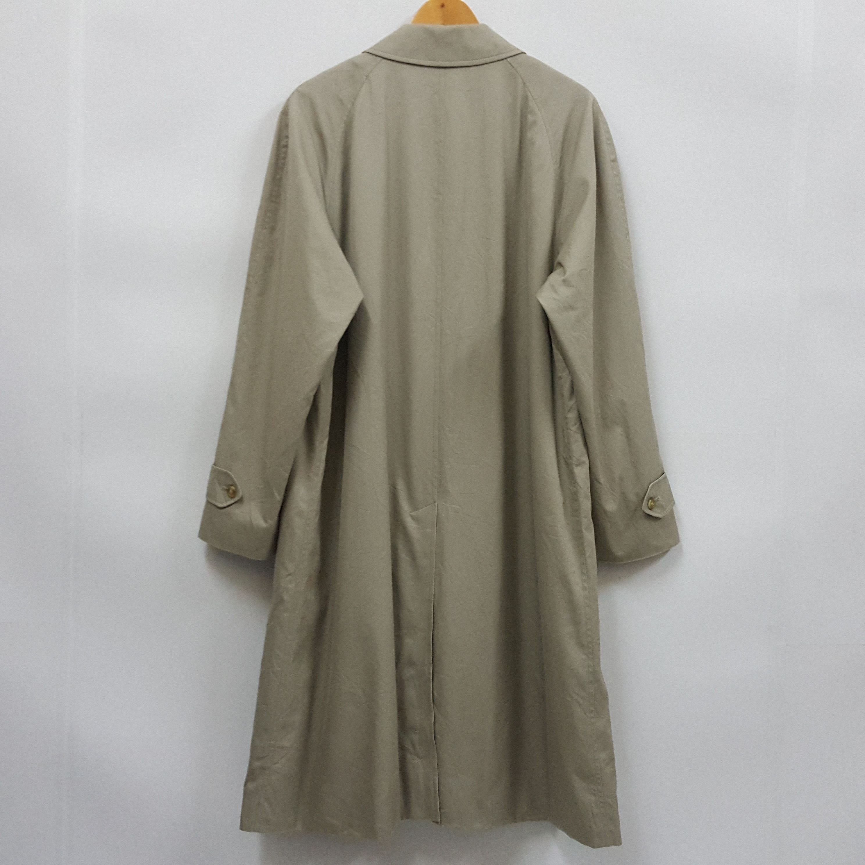Burberry × Vintage Vintage Burberrys Nova Check Tranch Coats/1 Size US L / EU 52-54 / 3 - 4 Thumbnail