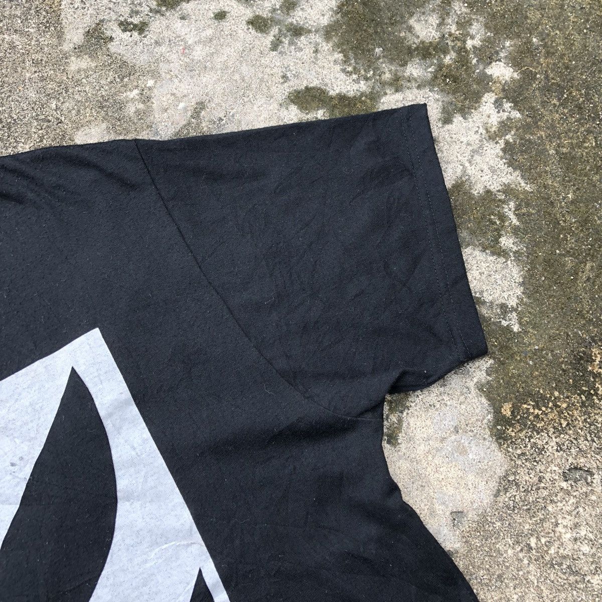 Japanese Brand × Other × Vintage Rare The Nine World Big Logo Teddy Bear Big Print Tee Size US L / EU 52-54 / 3 - 7 Thumbnail