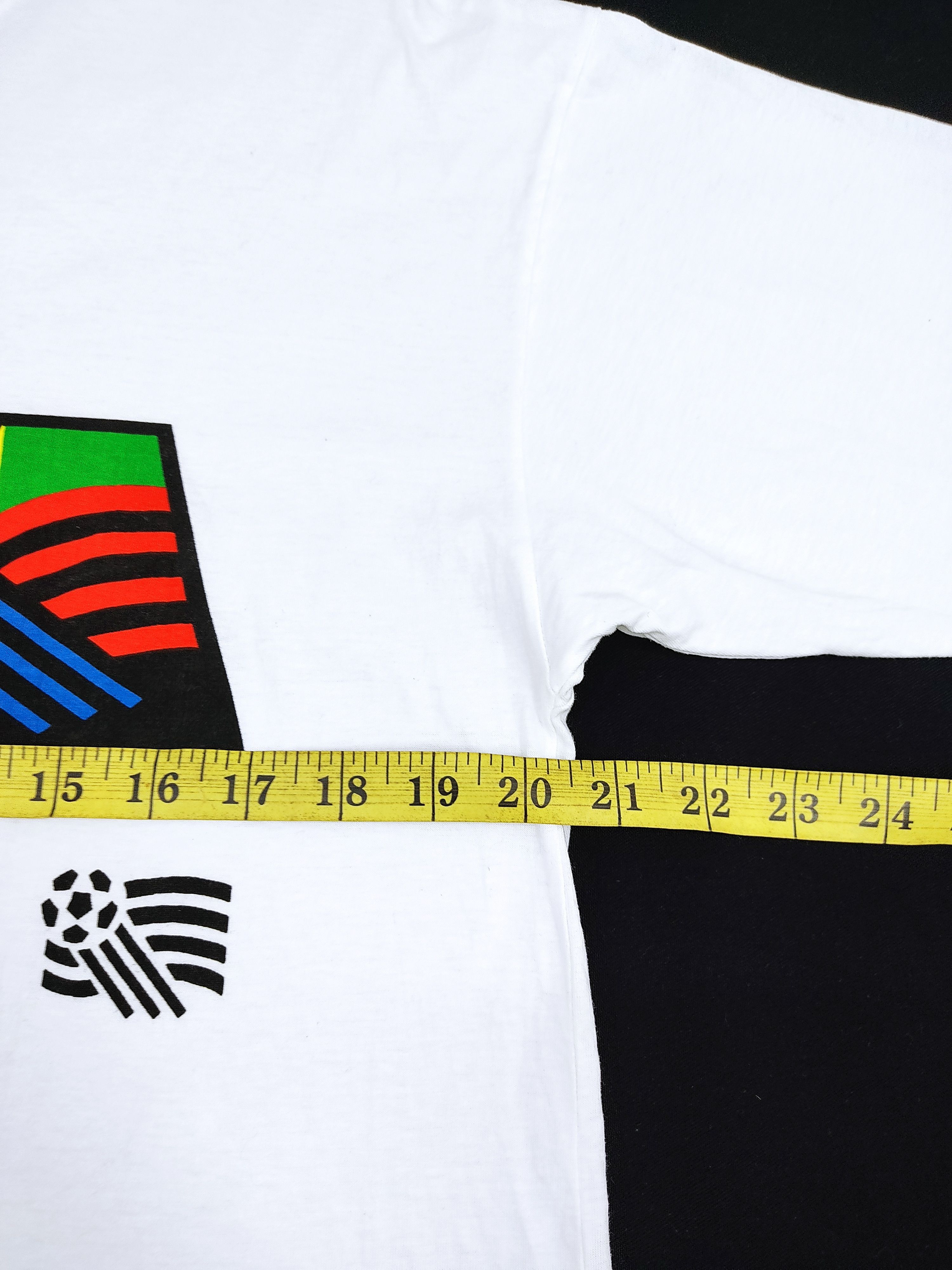 Vintage Vintage World Cup USA Promo 1994 Adidas Rasta Logo Size US M / EU 48-50 / 2 - 5 Thumbnail