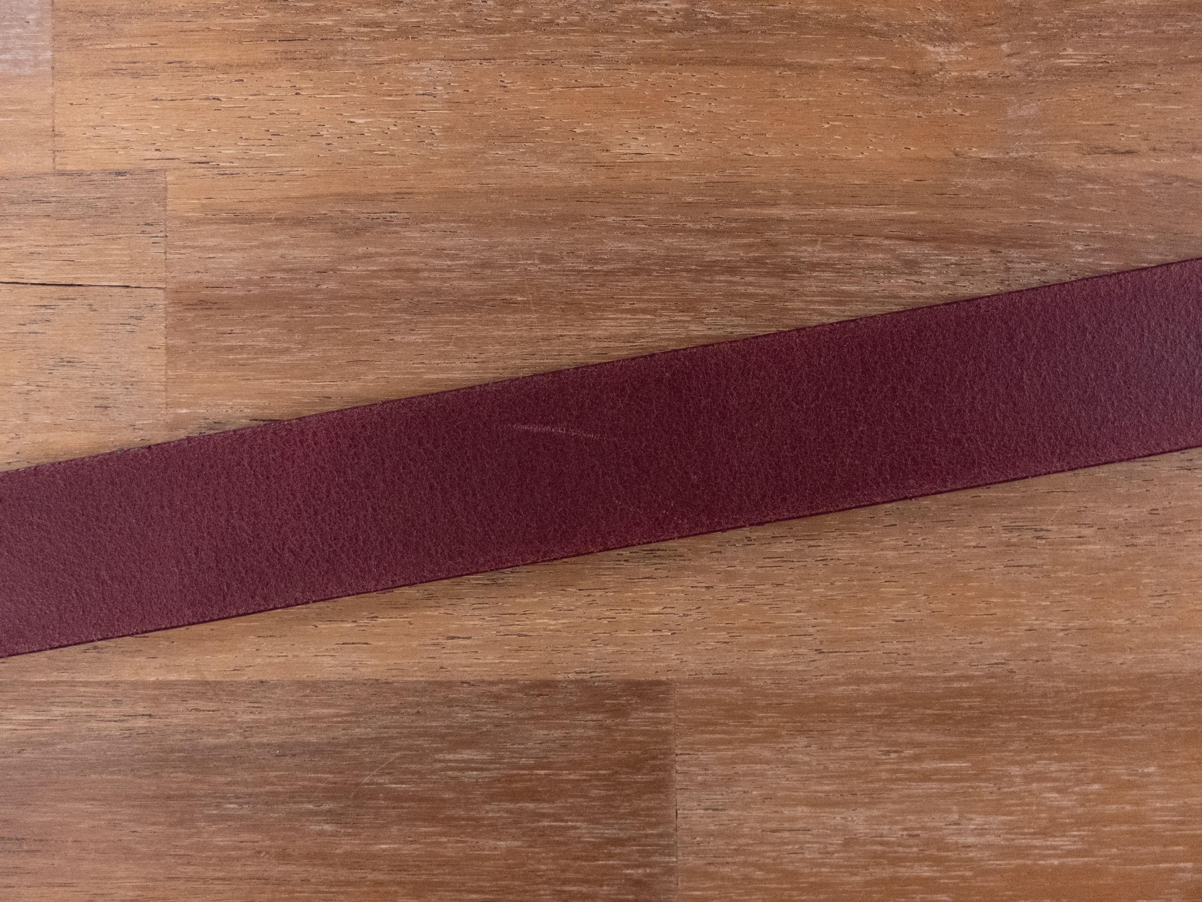 Ermenegildo Zegna ERMENEGILDO ZEGNA red suede belt 105 40 fits 40 inch waist Size 40 - 7 Thumbnail