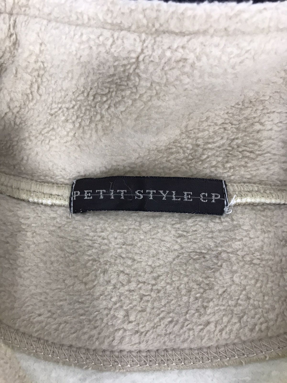 Japanese Brand Petit Style CP Fleece Sweatshirt Front Pocket Fluffy Size US M / EU 48-50 / 2 - 3 Thumbnail