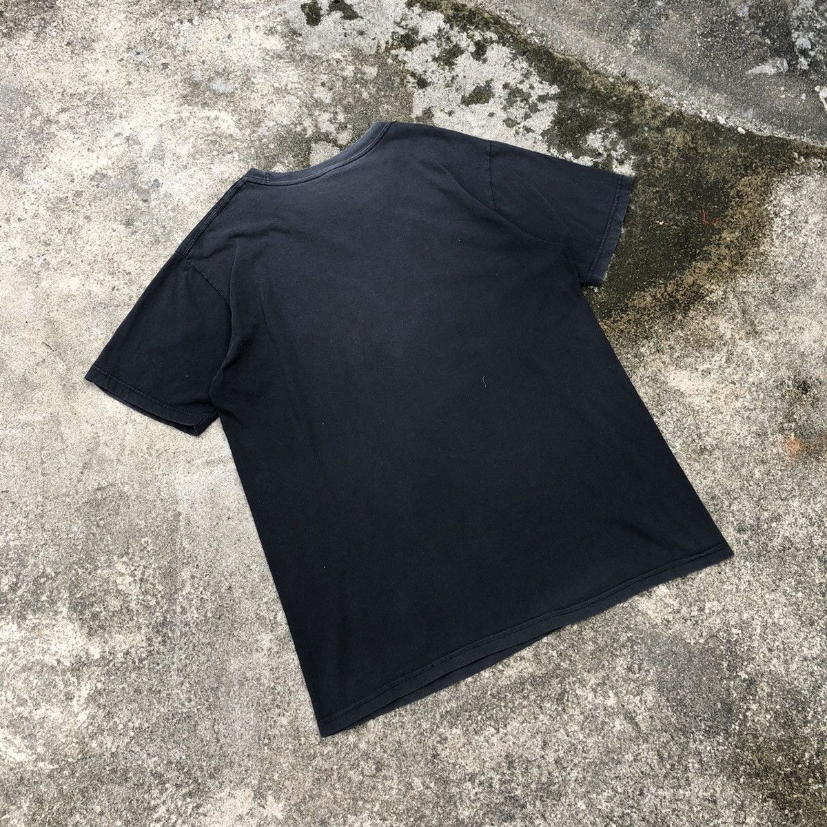 Band Tees × Vintage Rare Distress Sun Faded Black Veil Brides Andy Biersack Tee Size US L / EU 52-54 / 3 - 4 Thumbnail
