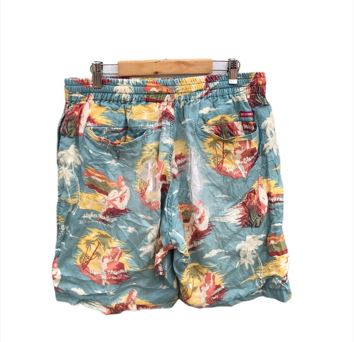 Hysteric Glamour Hysteric glamour hawaiian distressed short pants Size US 30 / EU 46 - 2 Thumbnail
