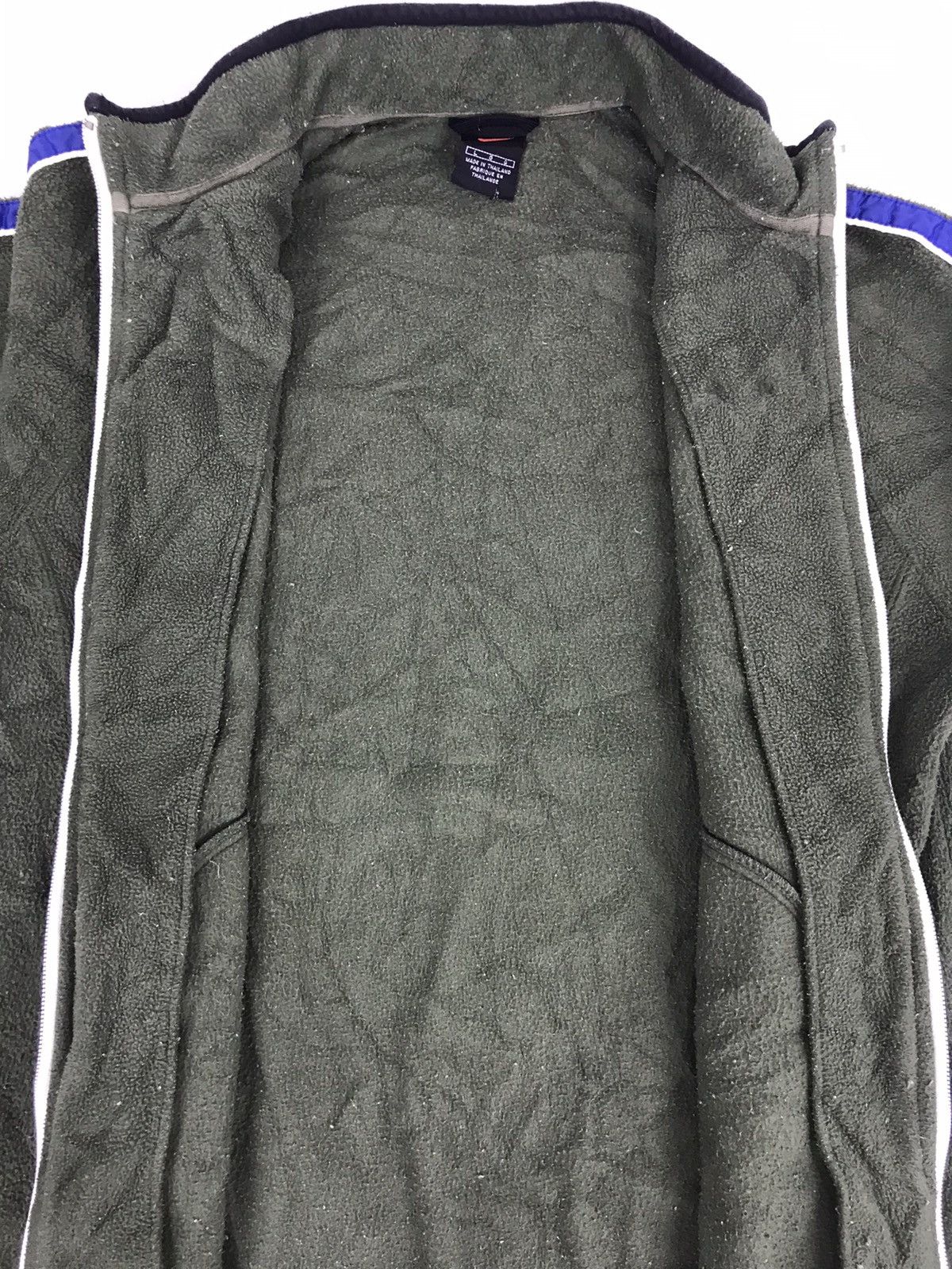 Nike Vintage Nike Small Logo Sweatshirt Zipper Fleece Jacket Size M / US 6-8 / IT 42-44 - 3 Thumbnail