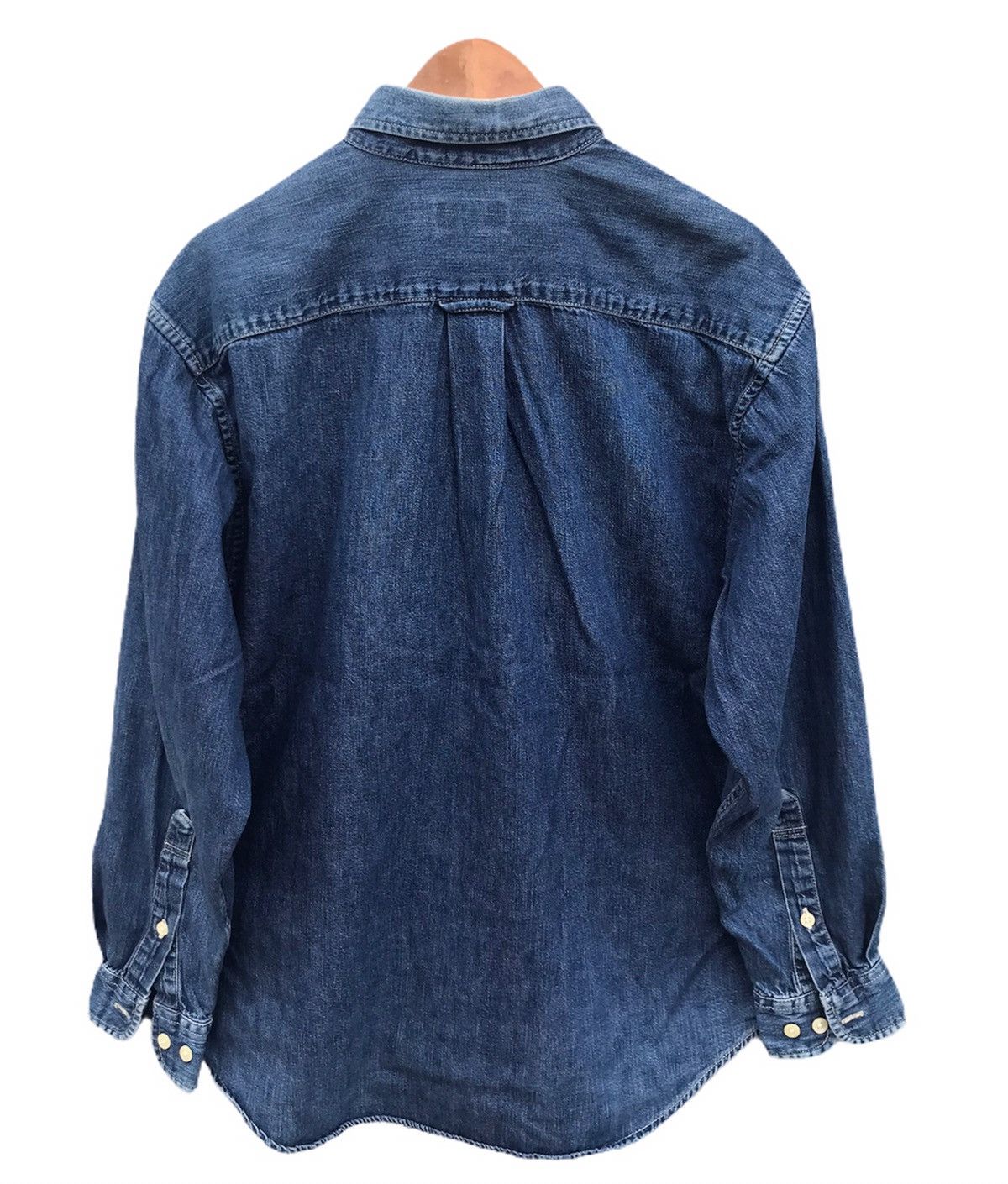 Uniqlo Vintage Uniqlo plain dark blue denim shirts Size US M / EU 48-50 / 2 - 3 Thumbnail
