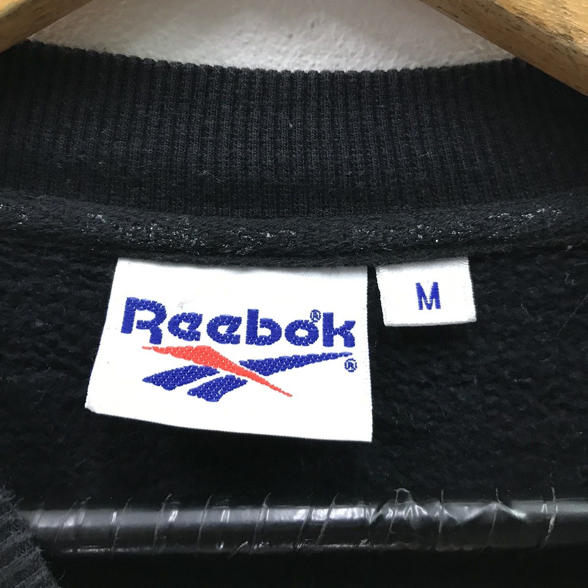 Japanese Brand × Reebok Vintage Reebok Big Logo Colour Blog Size US S / EU 44-46 / 1 - 7 Thumbnail