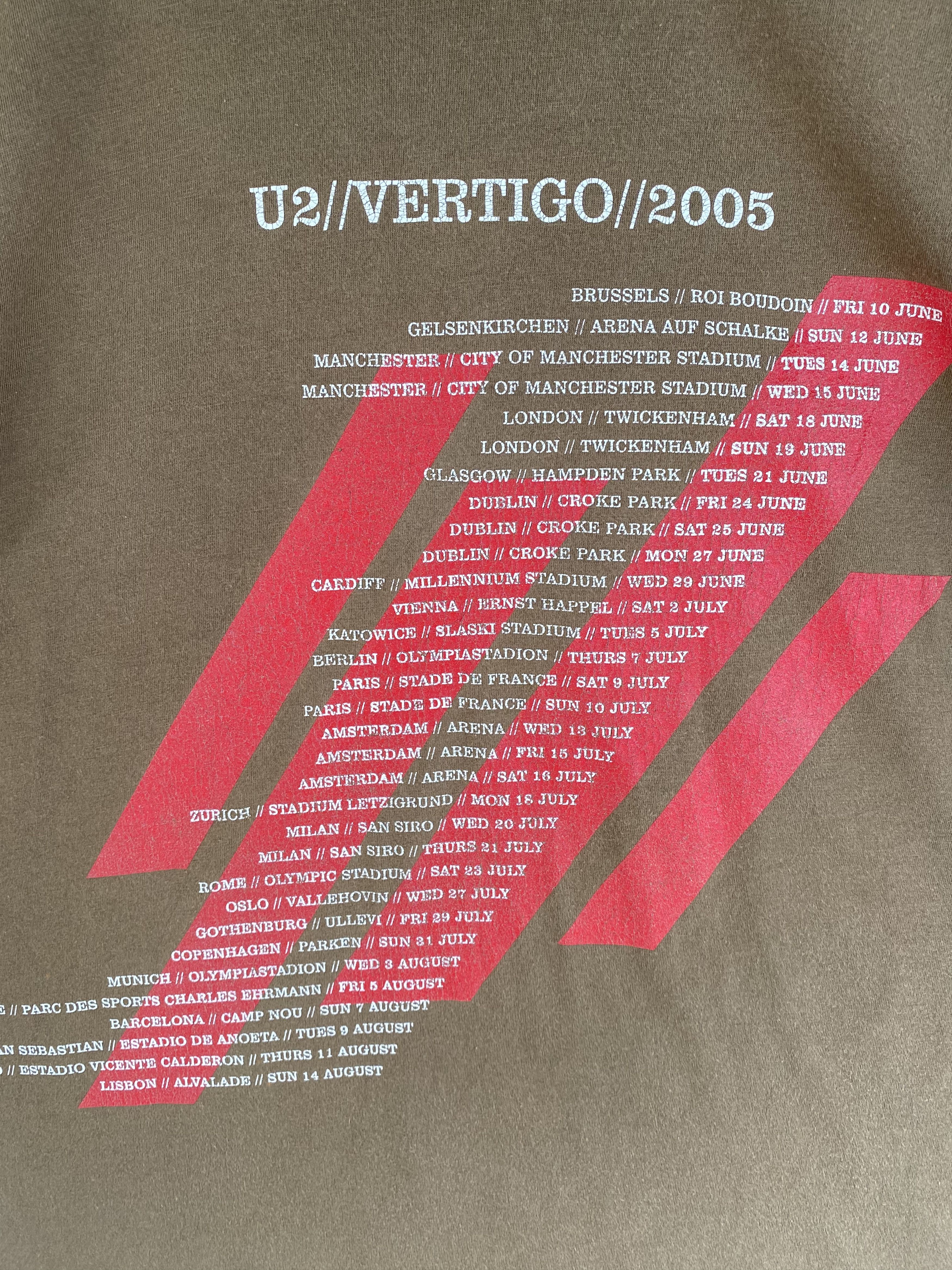 Band Tees 💥VINTAGE U2 Vertigo Album new wave Tour 2005 Y2K rare shirt Size US L / EU 52-54 / 3 - 5 Thumbnail