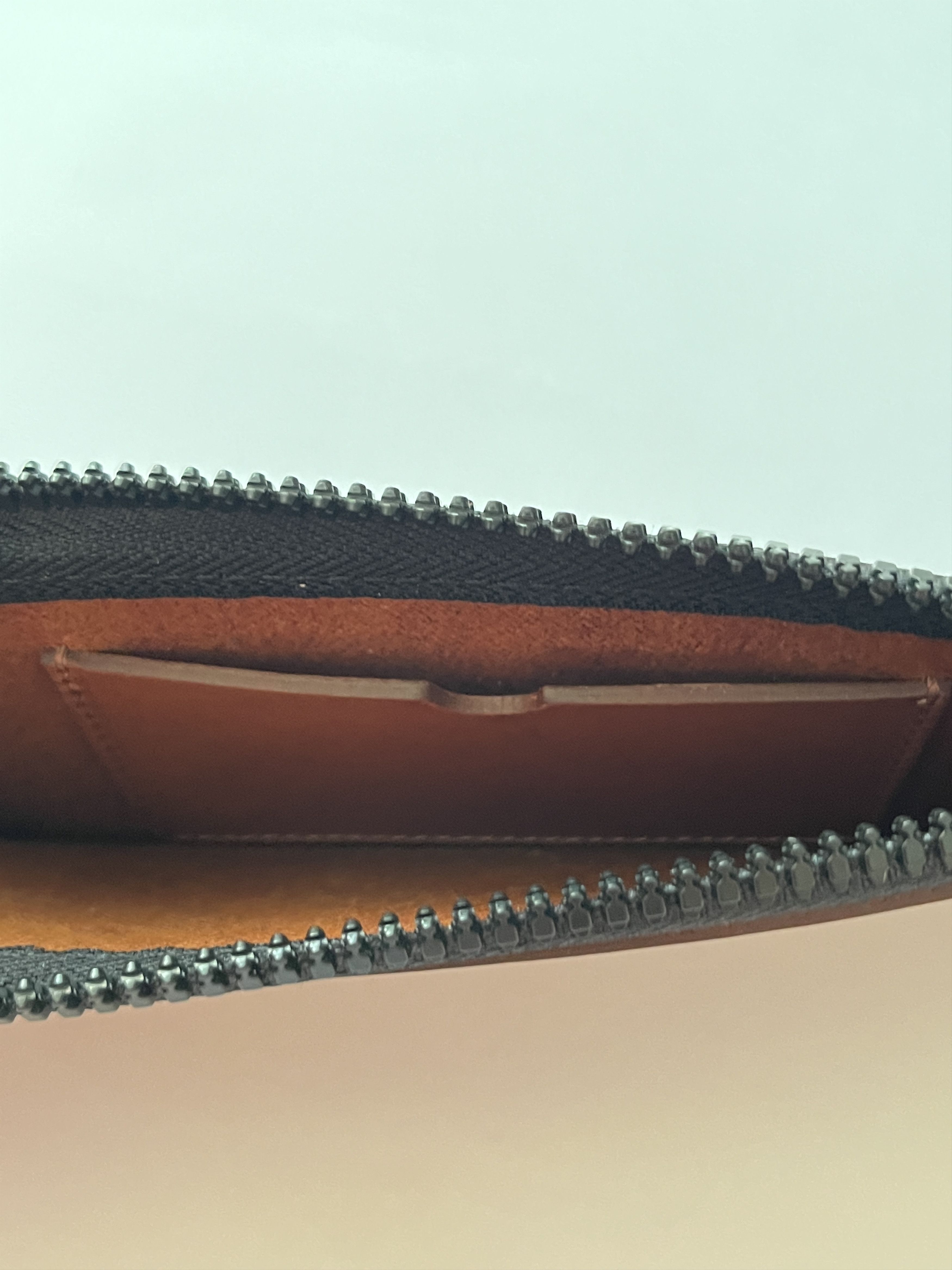 Kiko Kostadinov ⚡️QUICK SALE⚡️Kiko Kostadinov Mackintosh Leather Pouch Size ONE SIZE - 3 Thumbnail