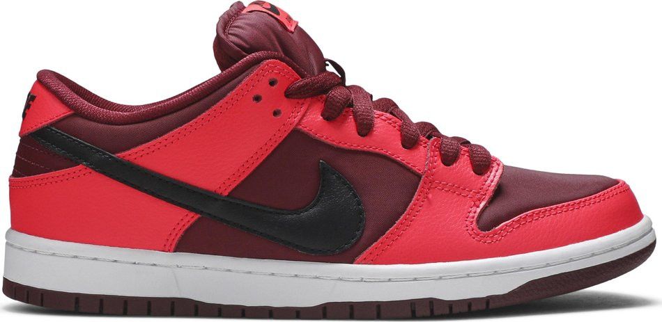 Hypebeast × Nike Nike SB Dunk Low Pro J Pack Laser Crimson 304292 606 Size 9 Size US 9 / EU 42 - 2 Thumbnail
