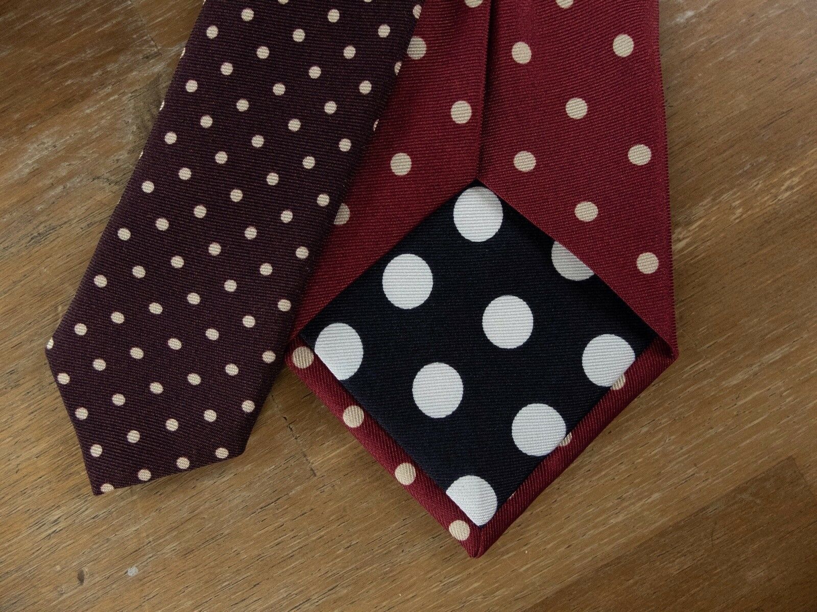 Paul Smith PAUL SMITH London red polka dots motif silk tie authentic Size ONE SIZE - 4 Thumbnail