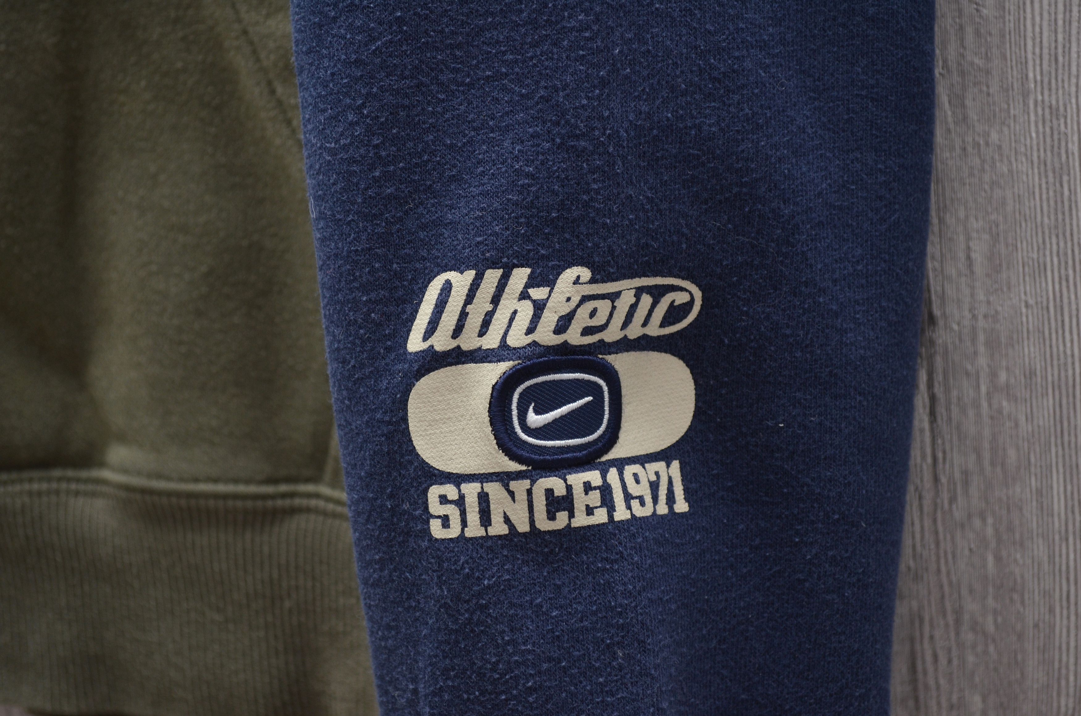 Nike Nike Vintage Big Embroided Logo Hoodie 90s y2k Size US S / EU 44-46 / 1 - 4 Thumbnail
