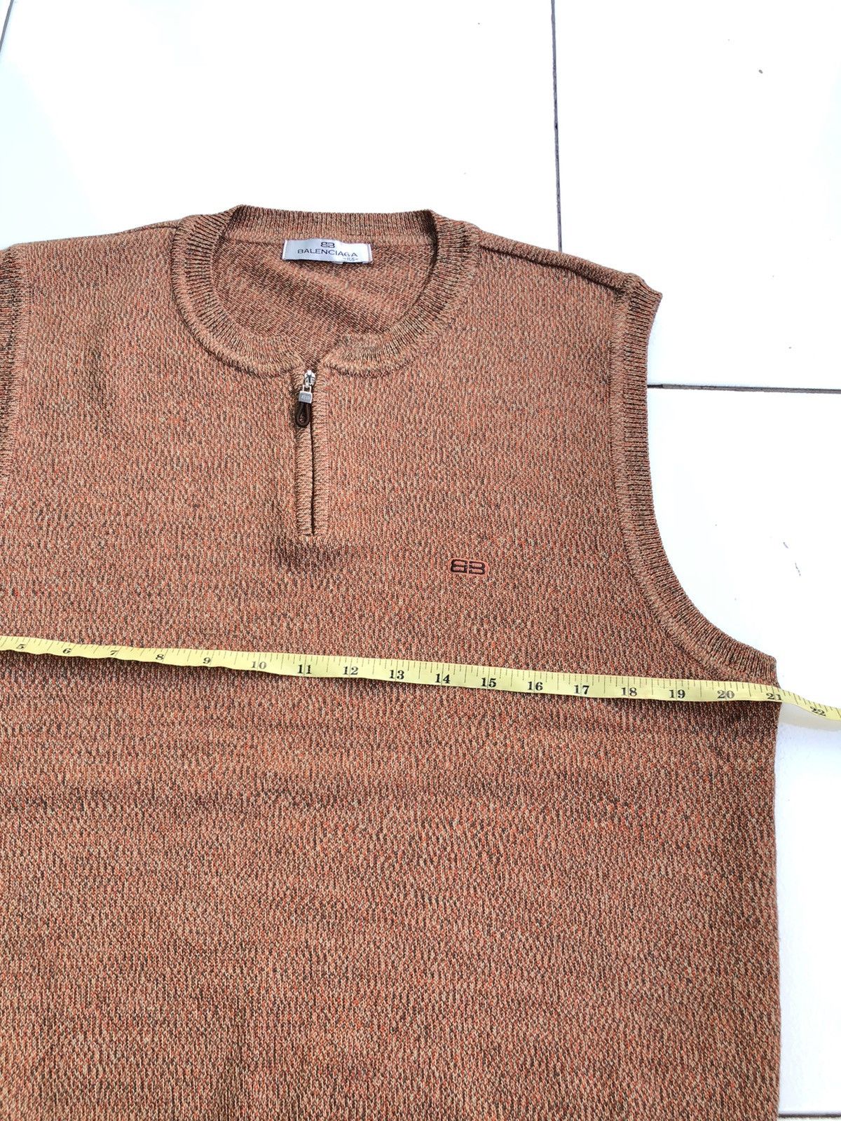 Balenciaga Vintage 90s Balenciaga Knitwear Brown BB Logo Size US L / EU 52-54 / 3 - 11 Thumbnail