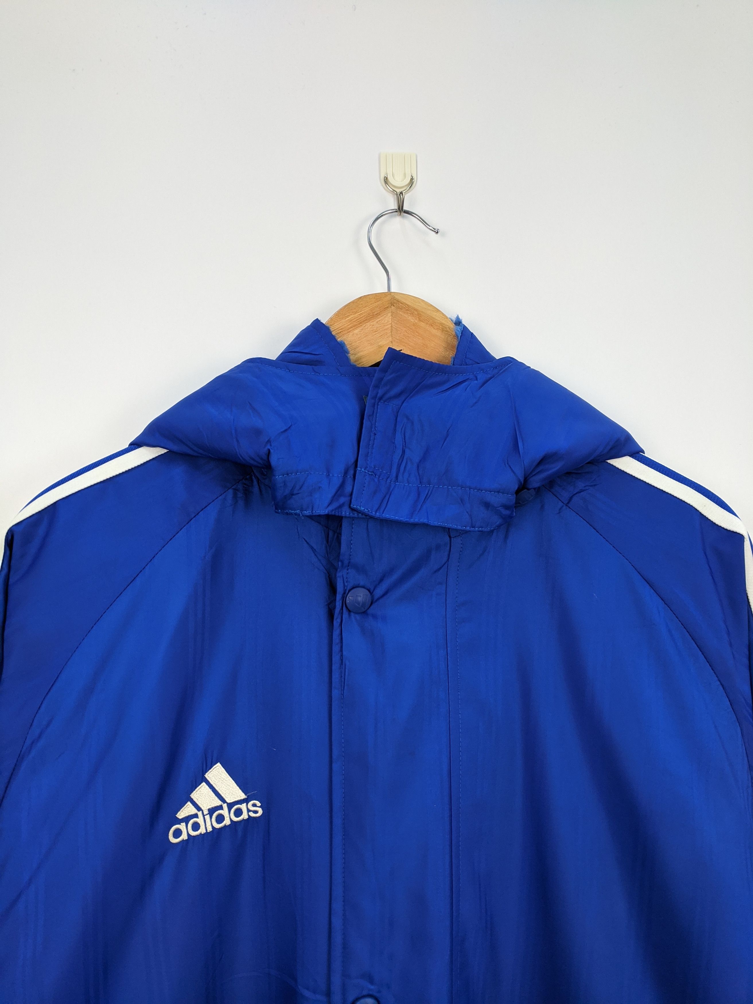 Adidas Vintage Adidas Puffer Jacket J0336 Size US M / EU 48-50 / 2 - 2 Thumbnail