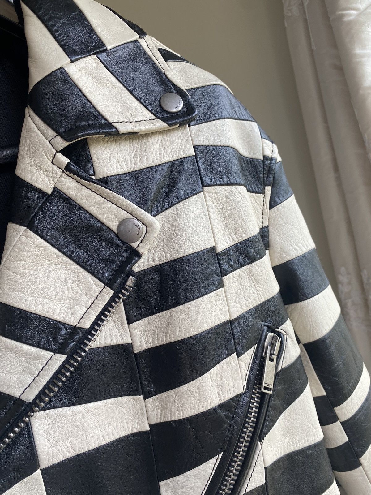 Saint Laurent Paris 🤑$13.5k🤑 Saint Laurent Black & White patch leather jacket Size US M / EU 48-50 / 2 - 11 Thumbnail