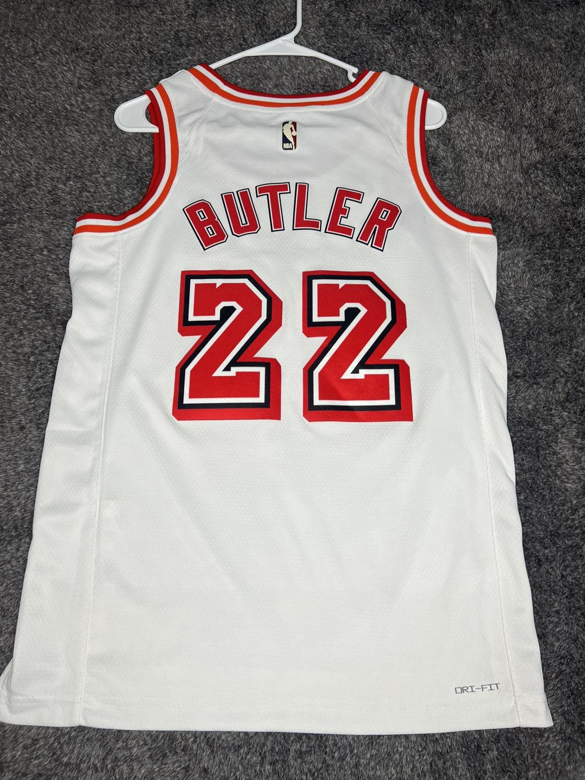 NBA Miami Heat Nike Classic Edition Swingman Jersey Jimmy Butler Size US S / EU 44-46 / 1 - 3 Thumbnail