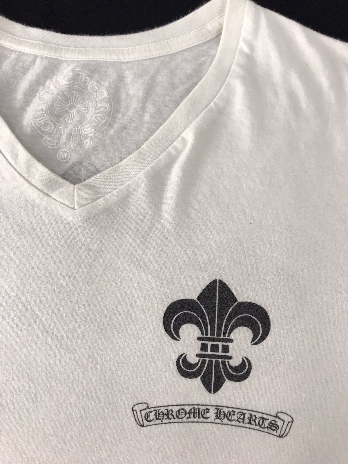 Chrome Hearts Chrome Hearts LLC Hollywood Fleur De Lis V-neck Tee Size M / US 6-8 / IT 42-44 - 4 Thumbnail