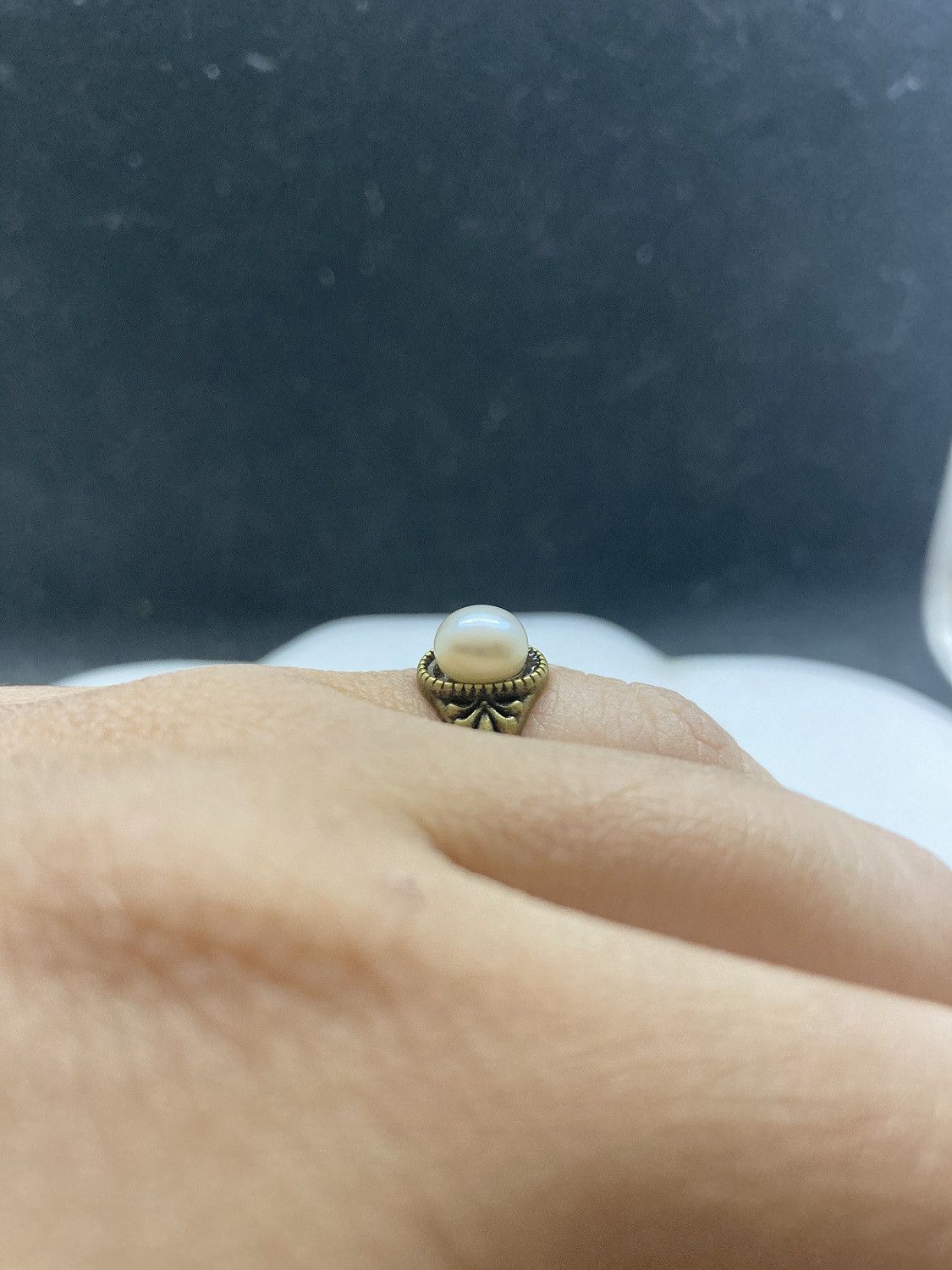 Handmade White pearl bead bronze ring - size 6 Size ONE SIZE - 3 Thumbnail