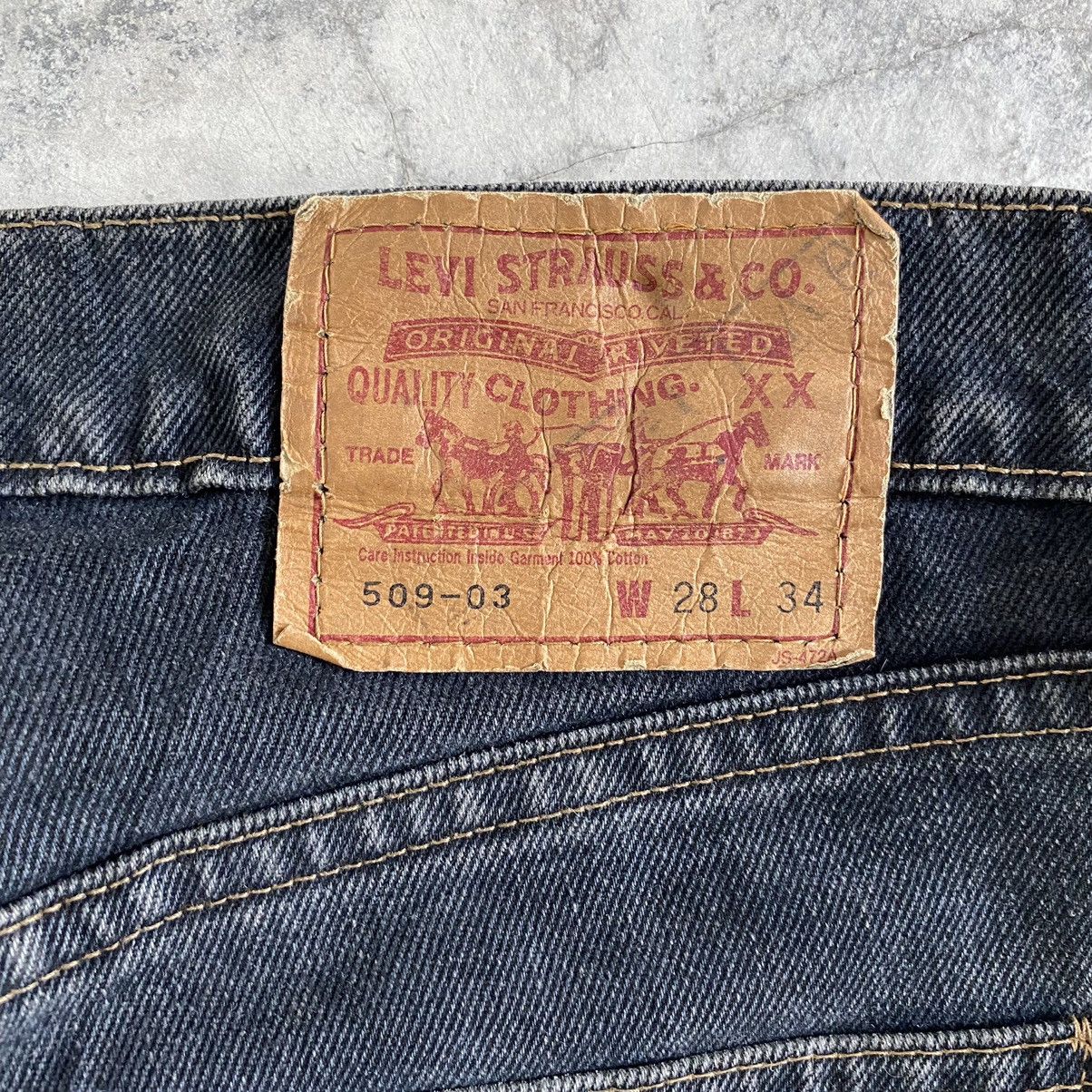 Levi's Vintage 1993 Levi's 509 Faded Black Ripped Denim Jeans Size US 28 / EU 44 - 20 Thumbnail
