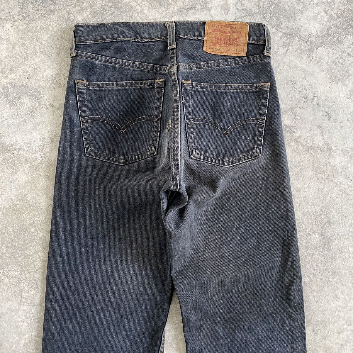 Levi's Vintage 1993 Levi's 509 Faded Black Ripped Denim Jeans Size US 28 / EU 44 - 12 Thumbnail