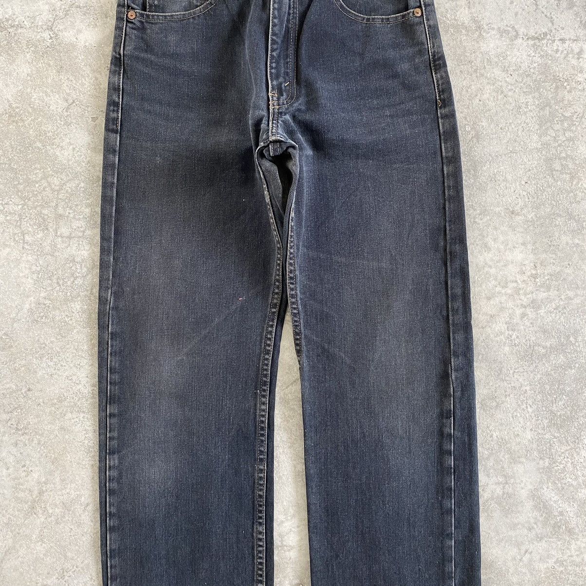 Levi's Vintage 1993 Levi's 509 Faded Black Ripped Denim Jeans Size US 28 / EU 44 - 4 Thumbnail