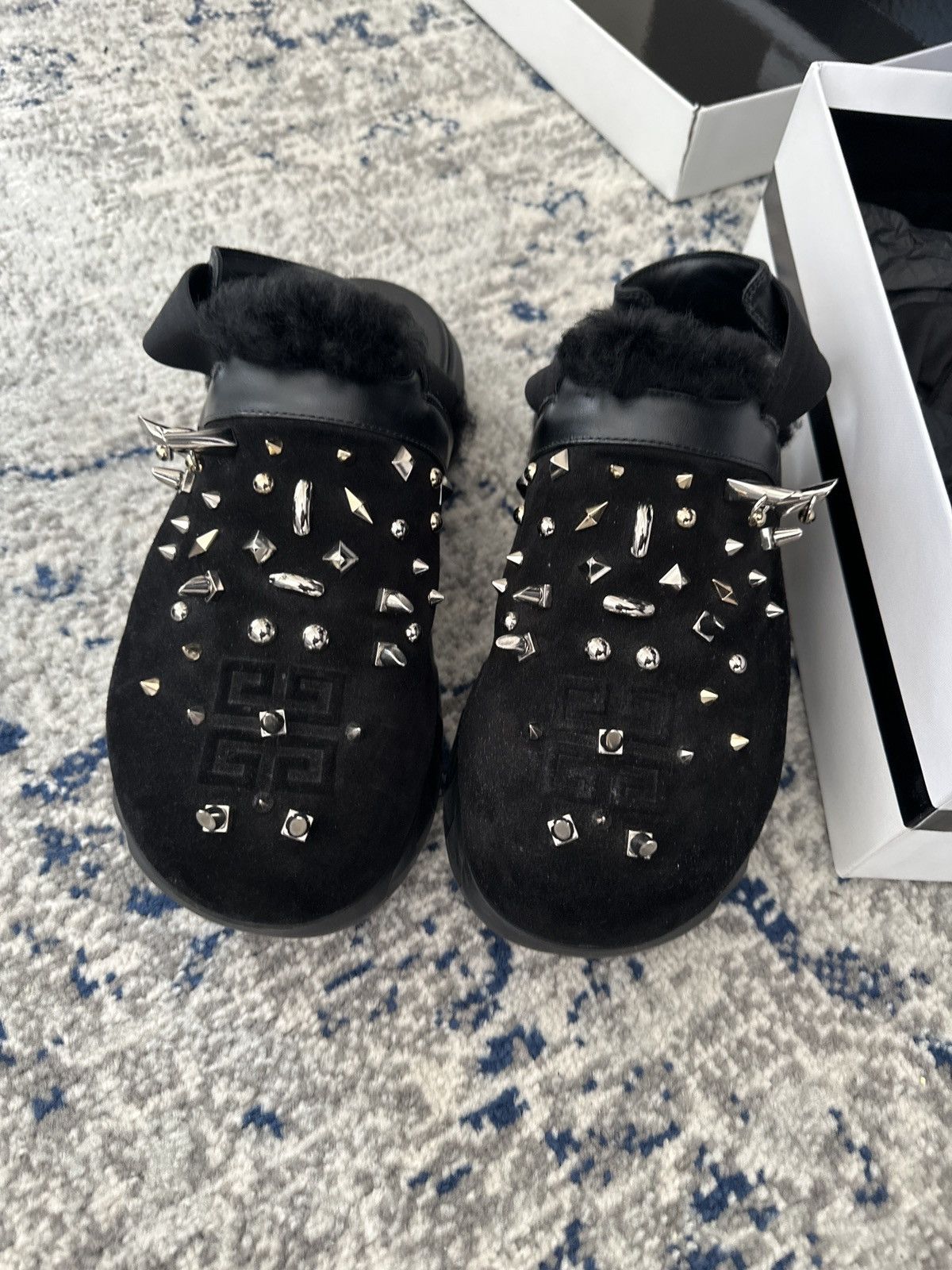 Givenchy Givenchy marshmallow spikes sandals | Grailed display picture 1