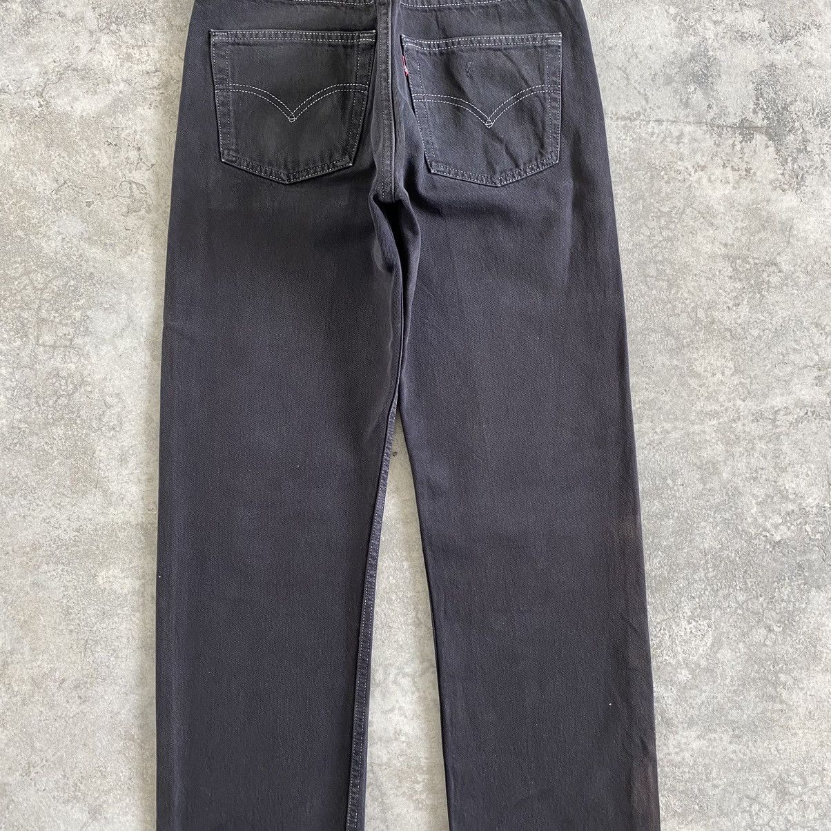 Levi's Size 30x29 Vintage 1999 Levi's 501 Faded Black Denim Jeans Size US 30 / EU 46 - 17 Thumbnail