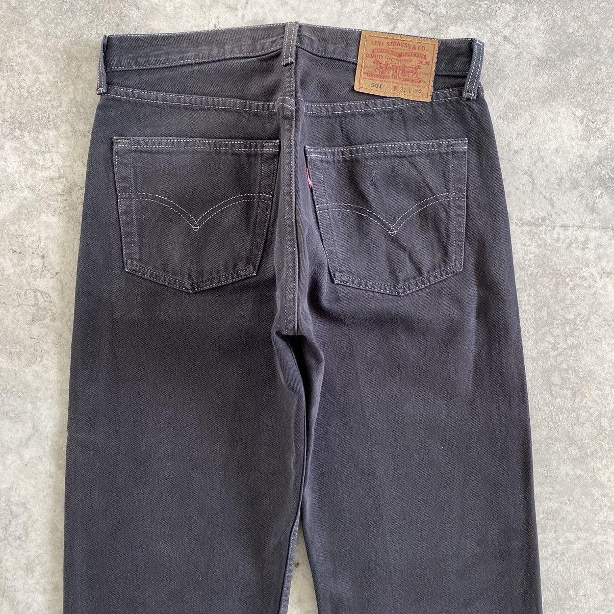 Levi's Size 30x29 Vintage 1999 Levi's 501 Faded Black Denim Jeans Size US 30 / EU 46 - 15 Thumbnail