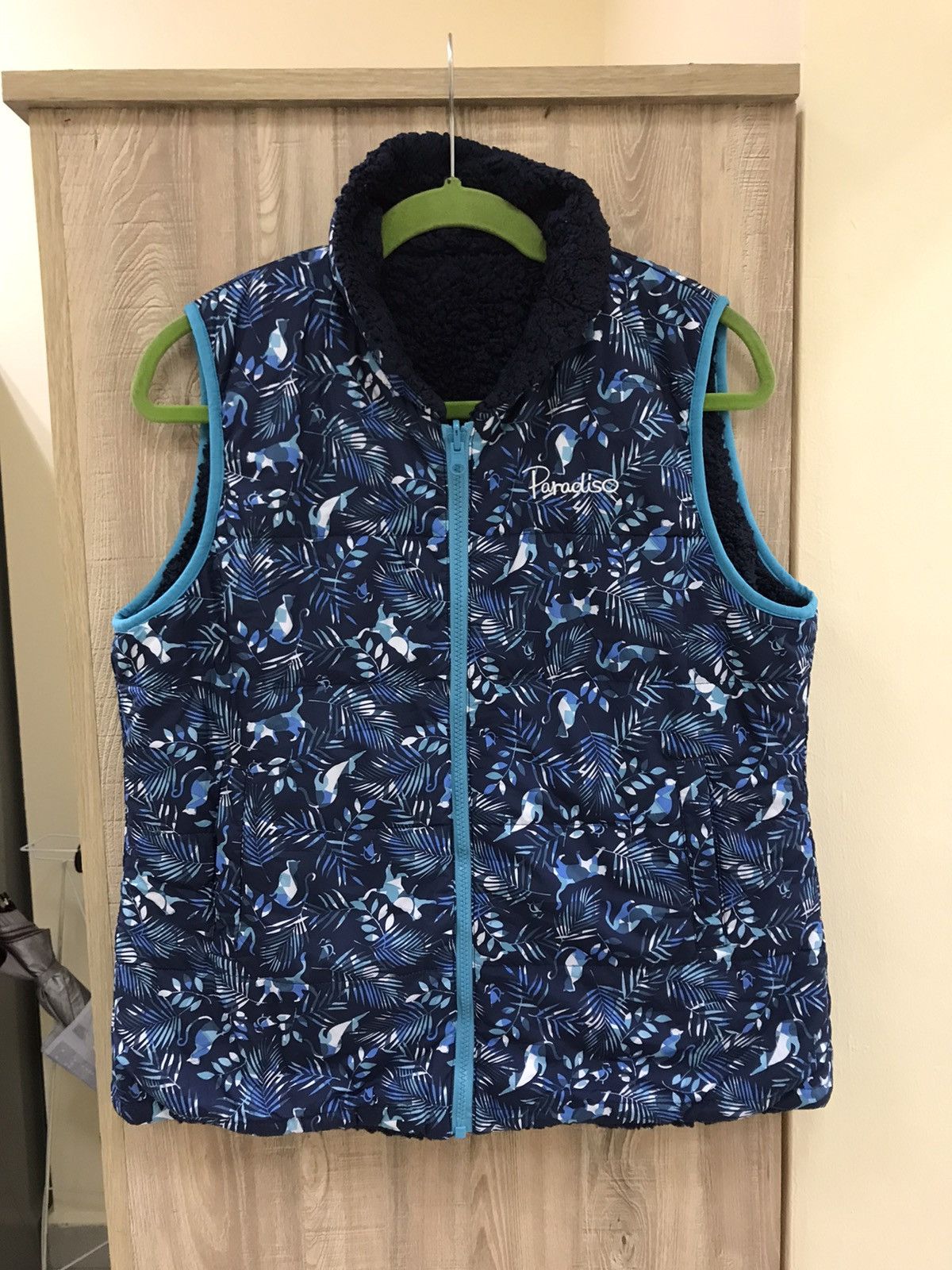 image of Surf Style x Winter Session Paradiso Reversible Fleece Vest Nice Designed in Blue (Size Large)