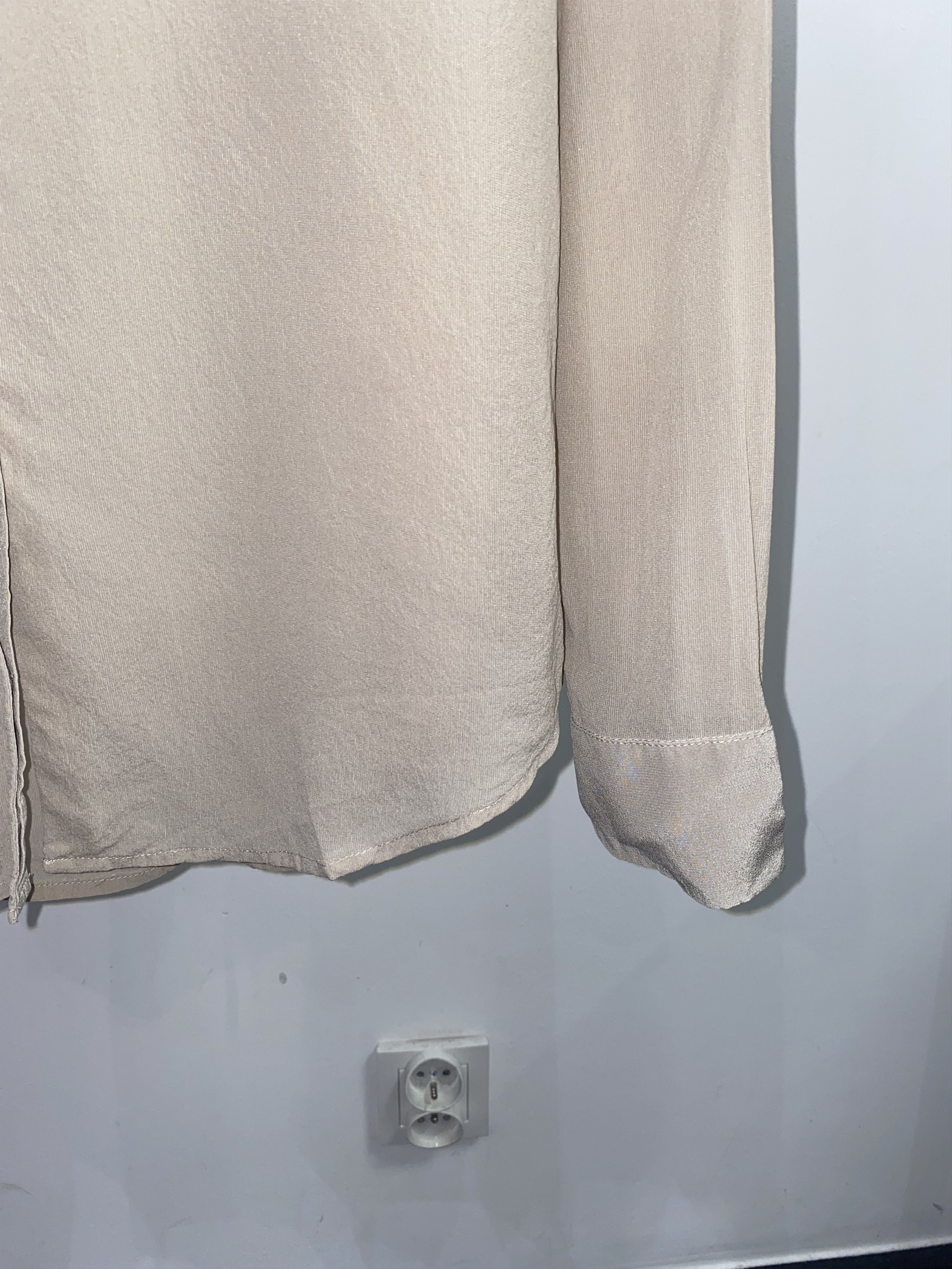 Alexander Wang Alexander Wang Beige Silk Button Up Shirt Size US S / EU 44-46 / 1 - 3 Thumbnail