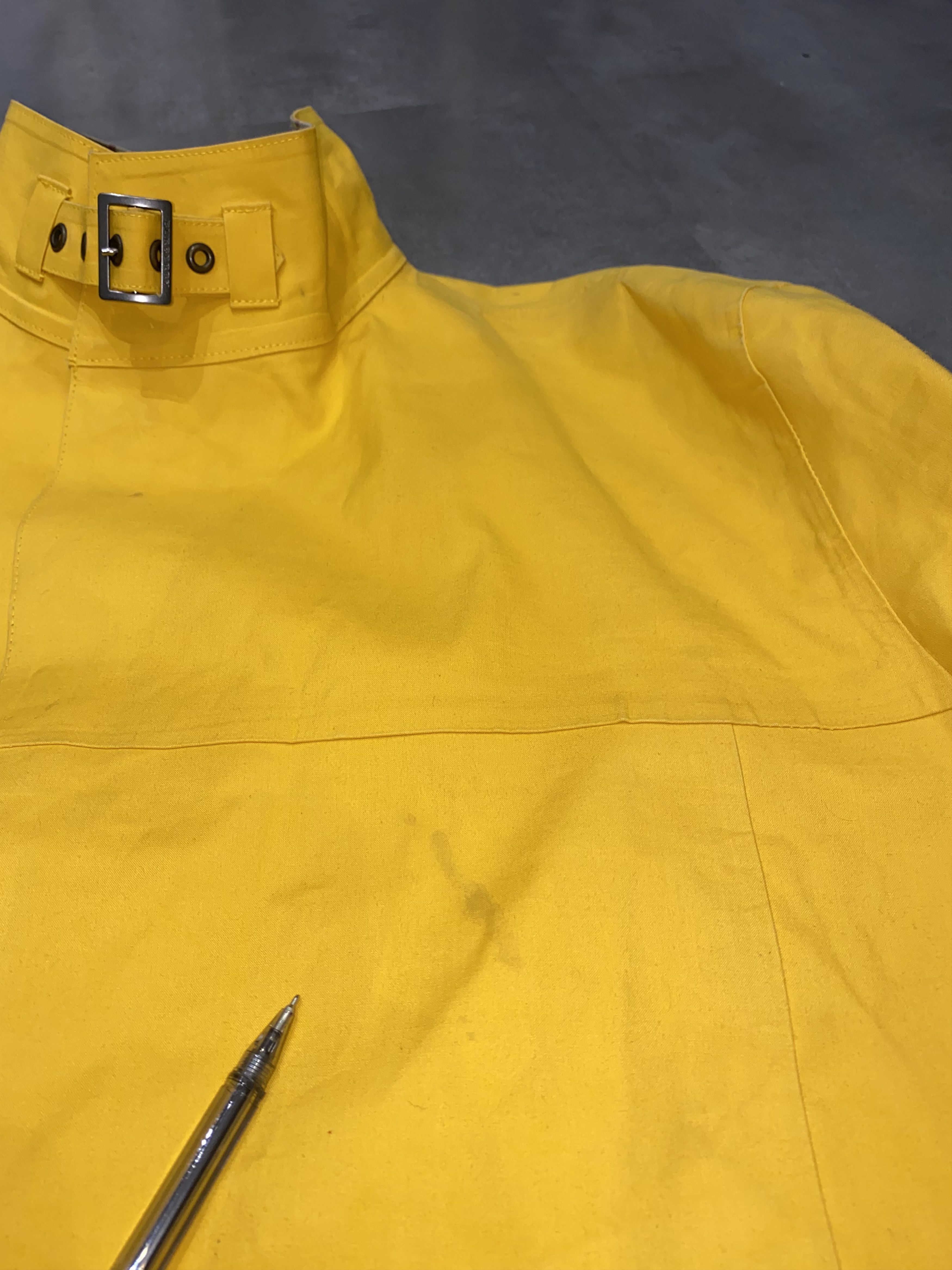 Burberry Burberry Nova Check Yellow Light Jacket Size US M / EU 48-50 / 2 - 20 Thumbnail