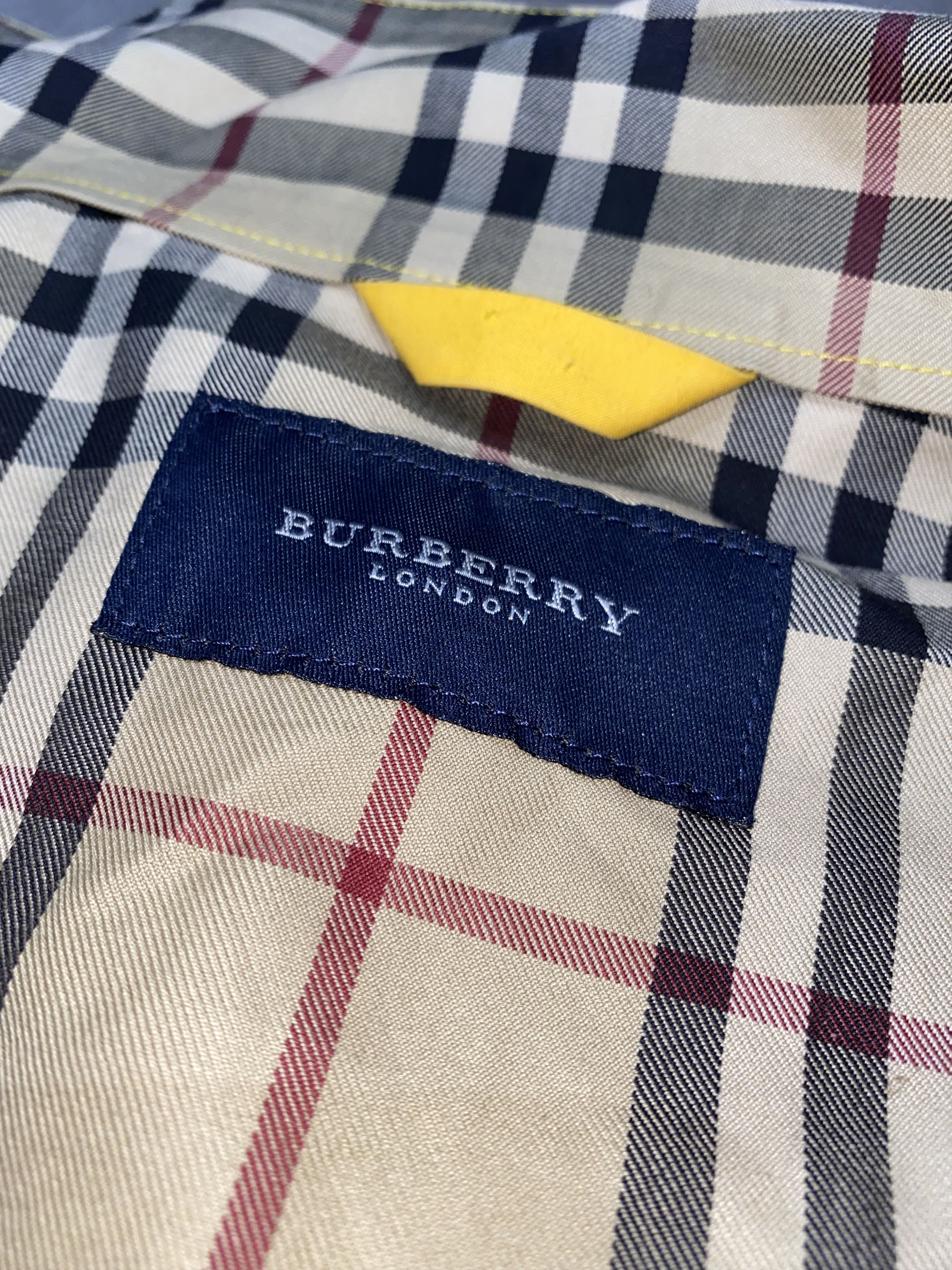 Burberry Burberry Nova Check Yellow Light Jacket Size US M / EU 48-50 / 2 - 16 Thumbnail