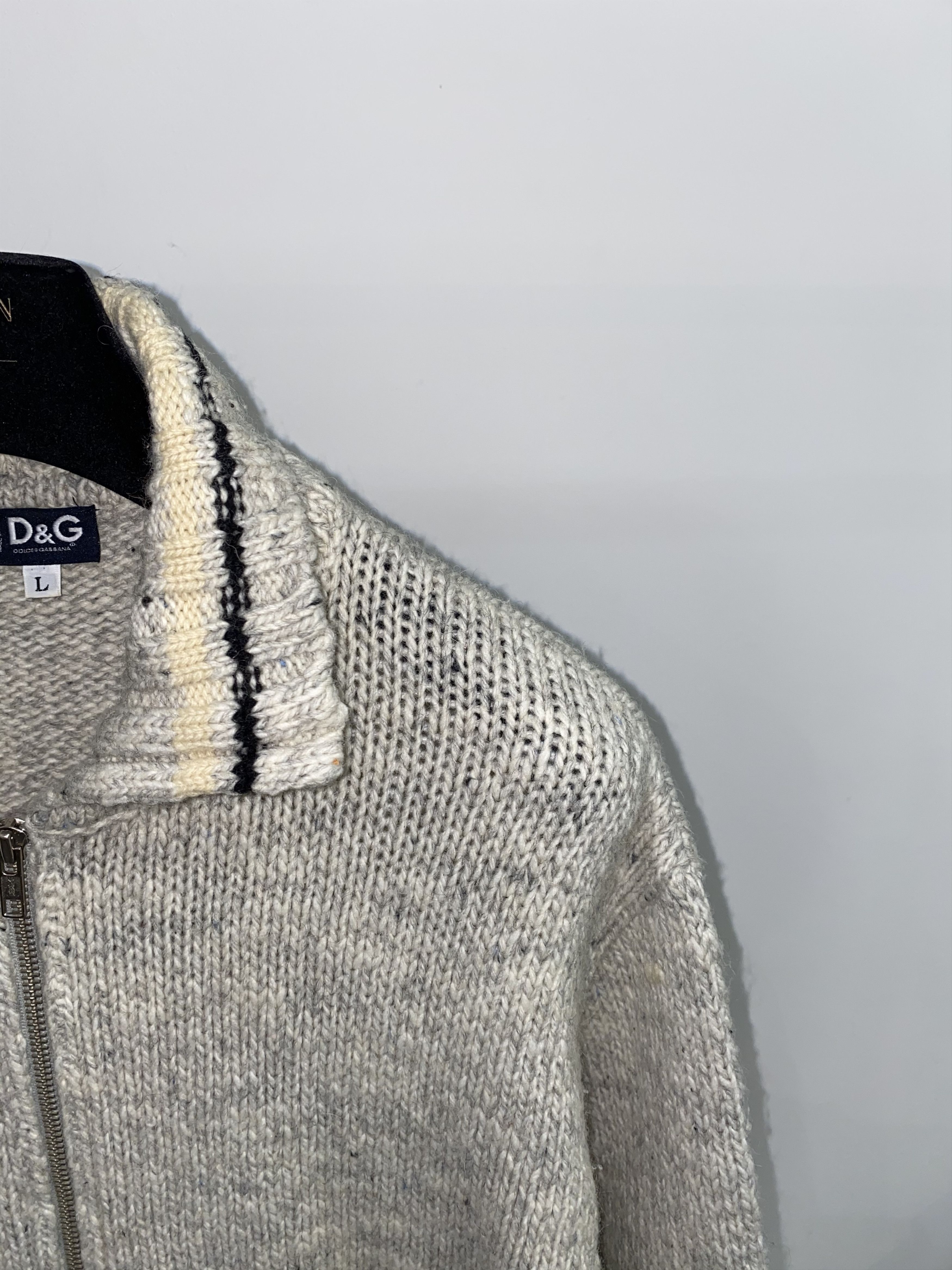 Dolce & Gabbana Vintage Dolce & Gabbana Handknit Logo Cream Wool Sweter Size US L / EU 52-54 / 3 - 2 Thumbnail