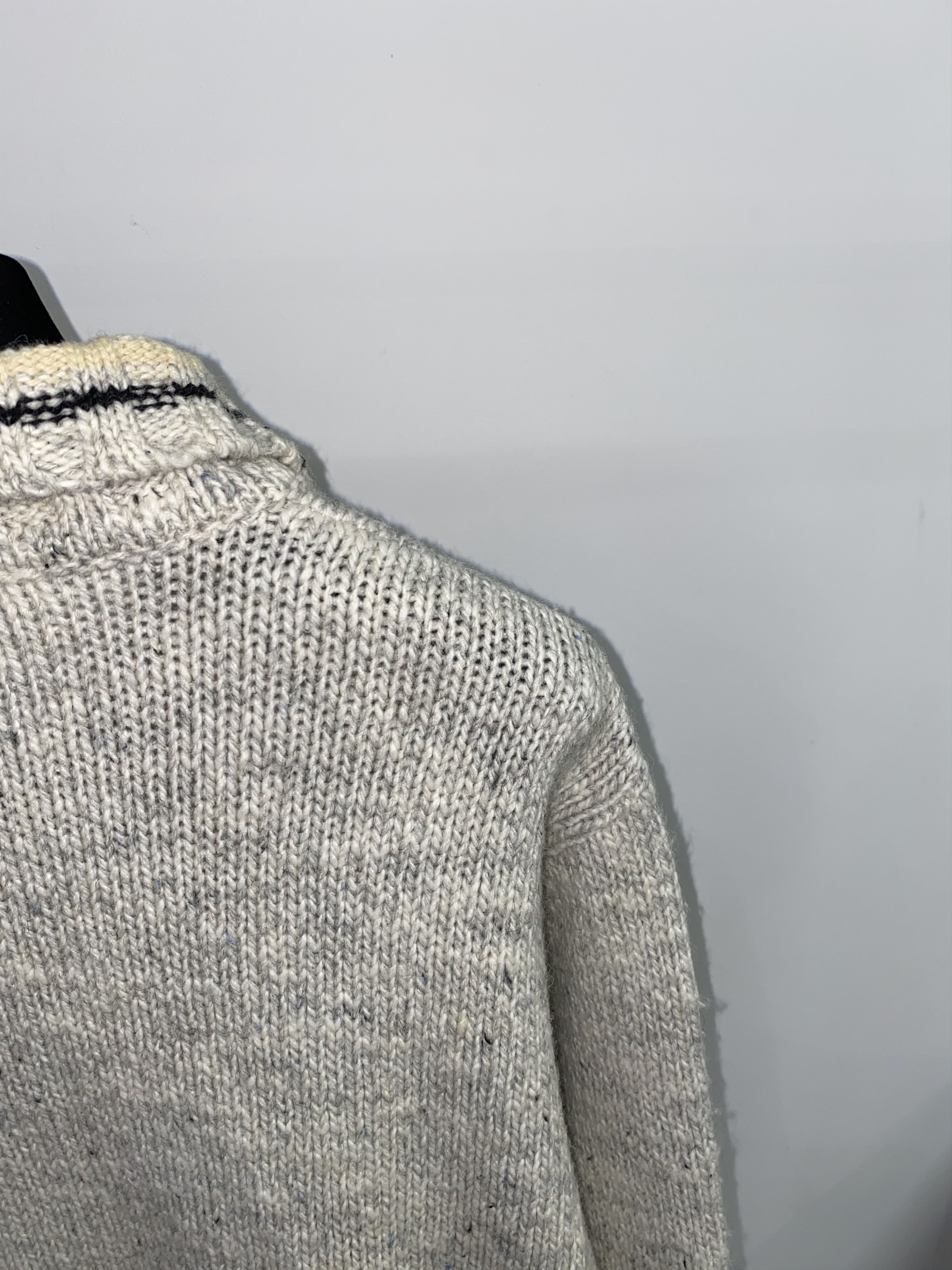 Dolce & Gabbana Vintage Dolce & Gabbana Handknit Logo Cream Wool Sweter Size US L / EU 52-54 / 3 - 5 Thumbnail