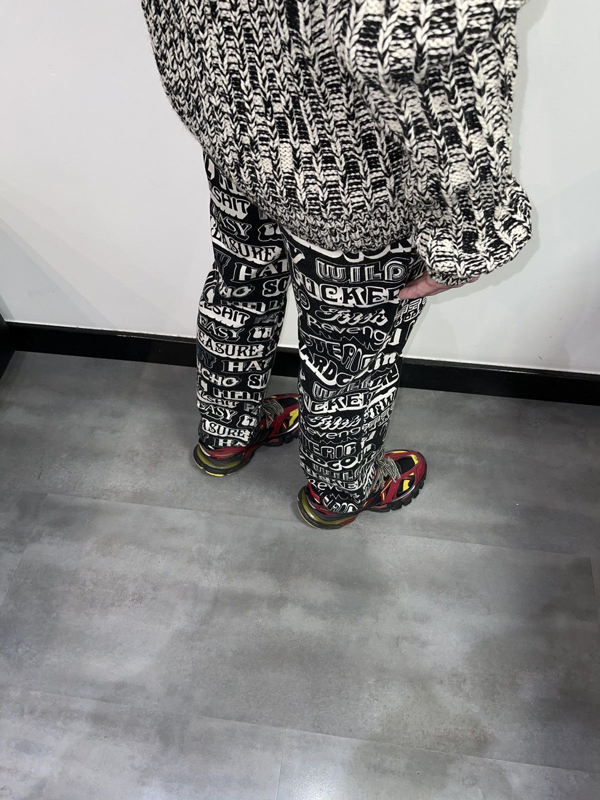 Hysteric Glamour × Supreme FW17 Supreme X Hysteric Glamour Text Work Denim Pants Size US 30 / EU 46 - 6 Thumbnail