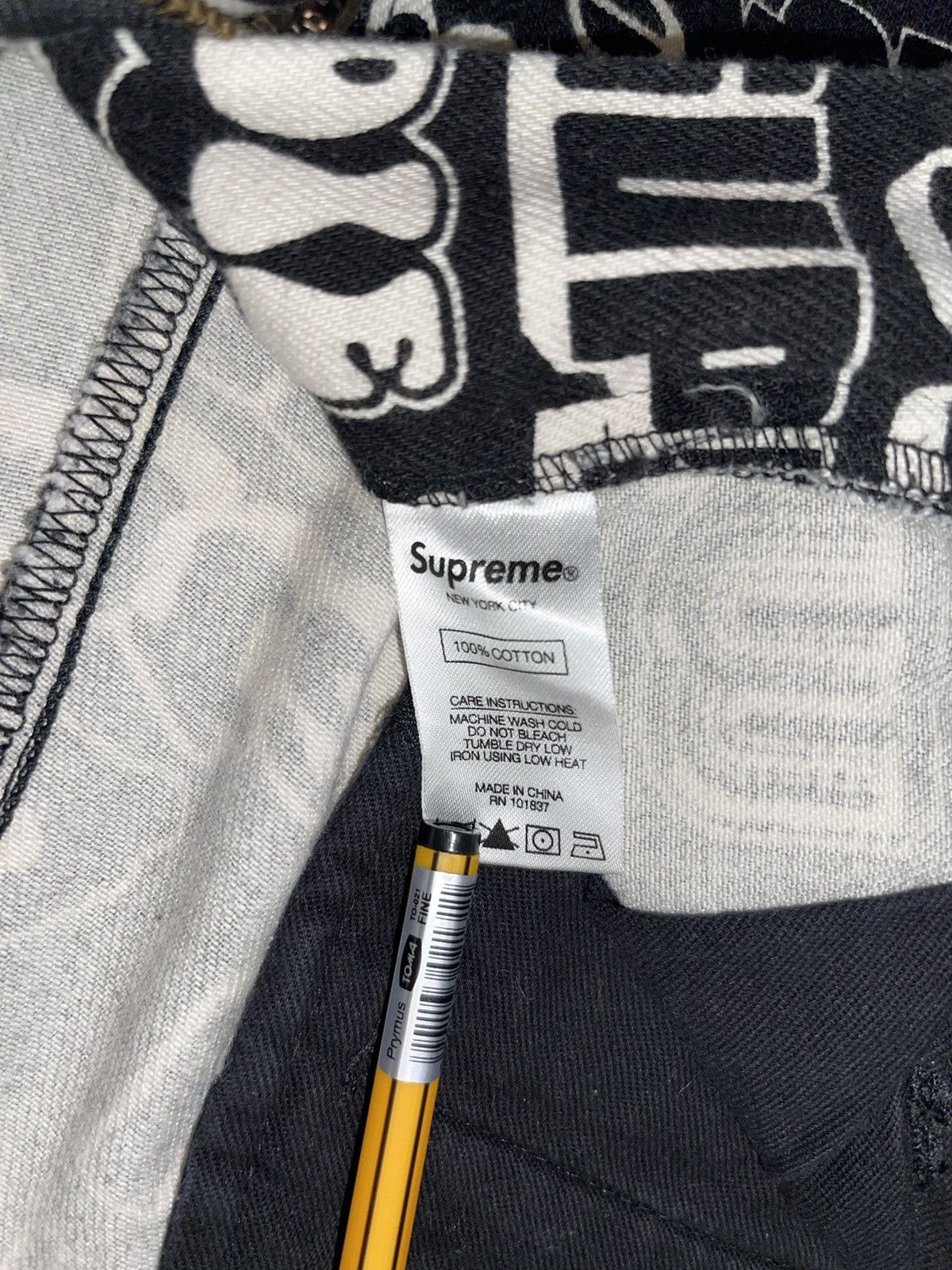 Hysteric Glamour × Supreme FW17 Supreme X Hysteric Glamour Text Work Denim Pants Size US 30 / EU 46 - 17 Thumbnail