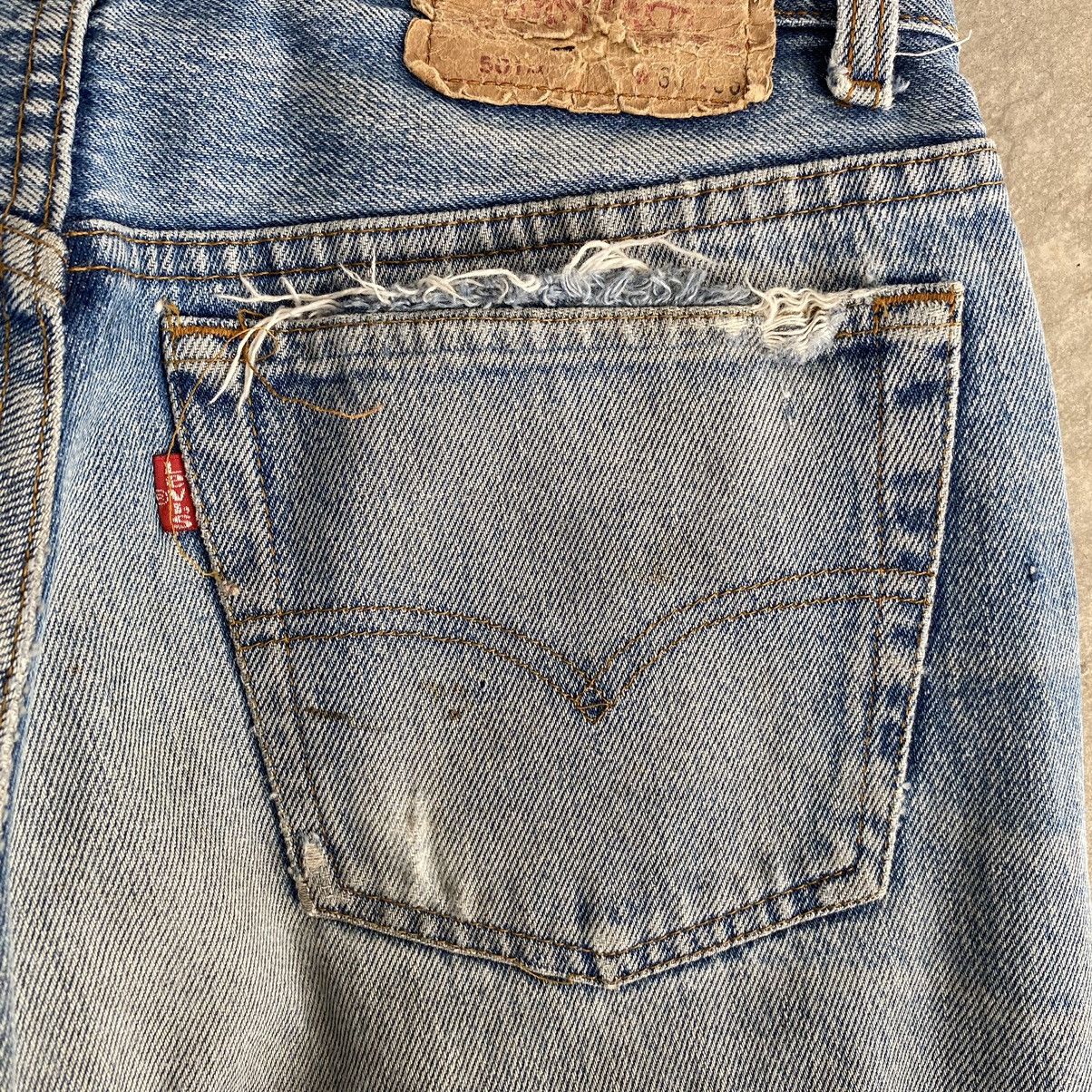 Levi's Vintage 80’s Levi's 501 Faded Blue Ripped Denim Jeans Size US 27 - 21 Thumbnail
