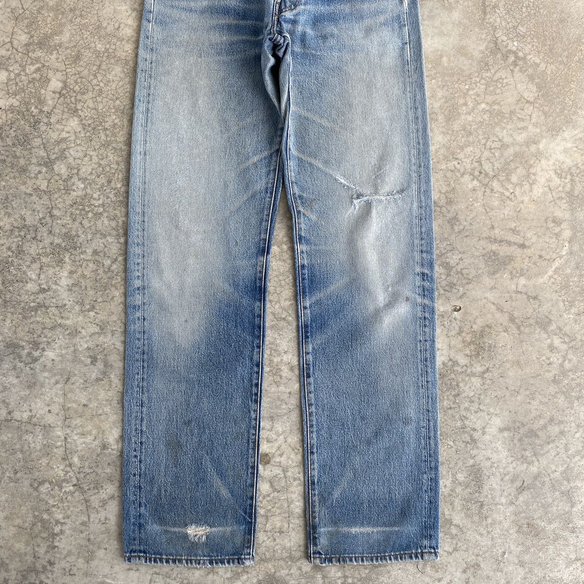Levi's Vintage 80’s Levi's 501 Faded Blue Ripped Denim Jeans Size US 27 - 3 Thumbnail