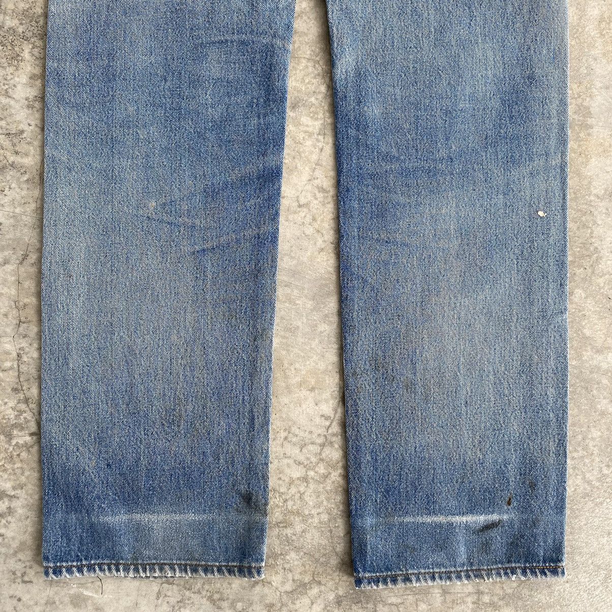 Levi's Vintage 80’s Levi's 501 Faded Blue Ripped Denim Jeans Size US 27 - 16 Thumbnail