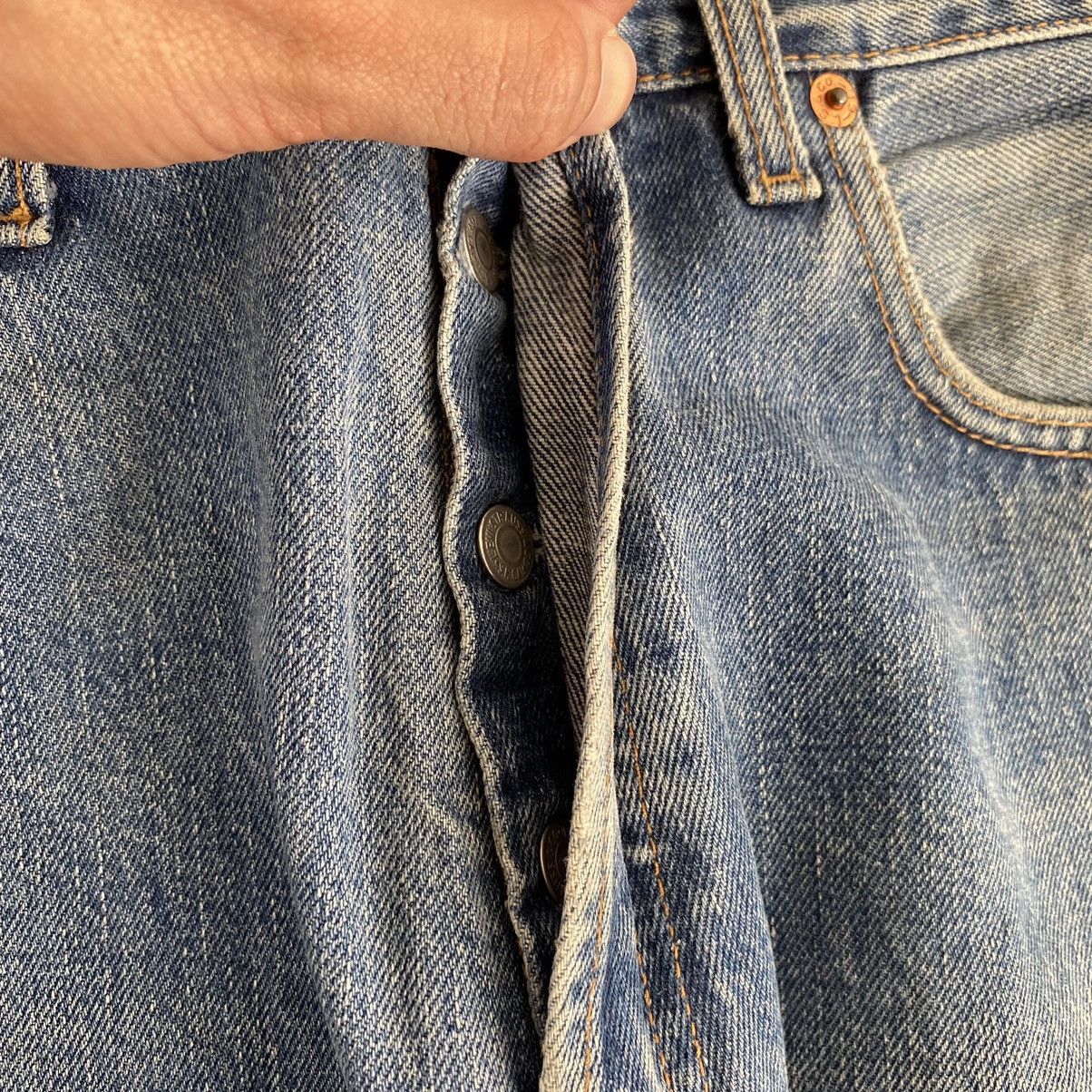 Levi's × Vintage Size 31x33 Vintage Levi's 501 Stonewashed Blue Jeans Size US 31 - 11 Thumbnail