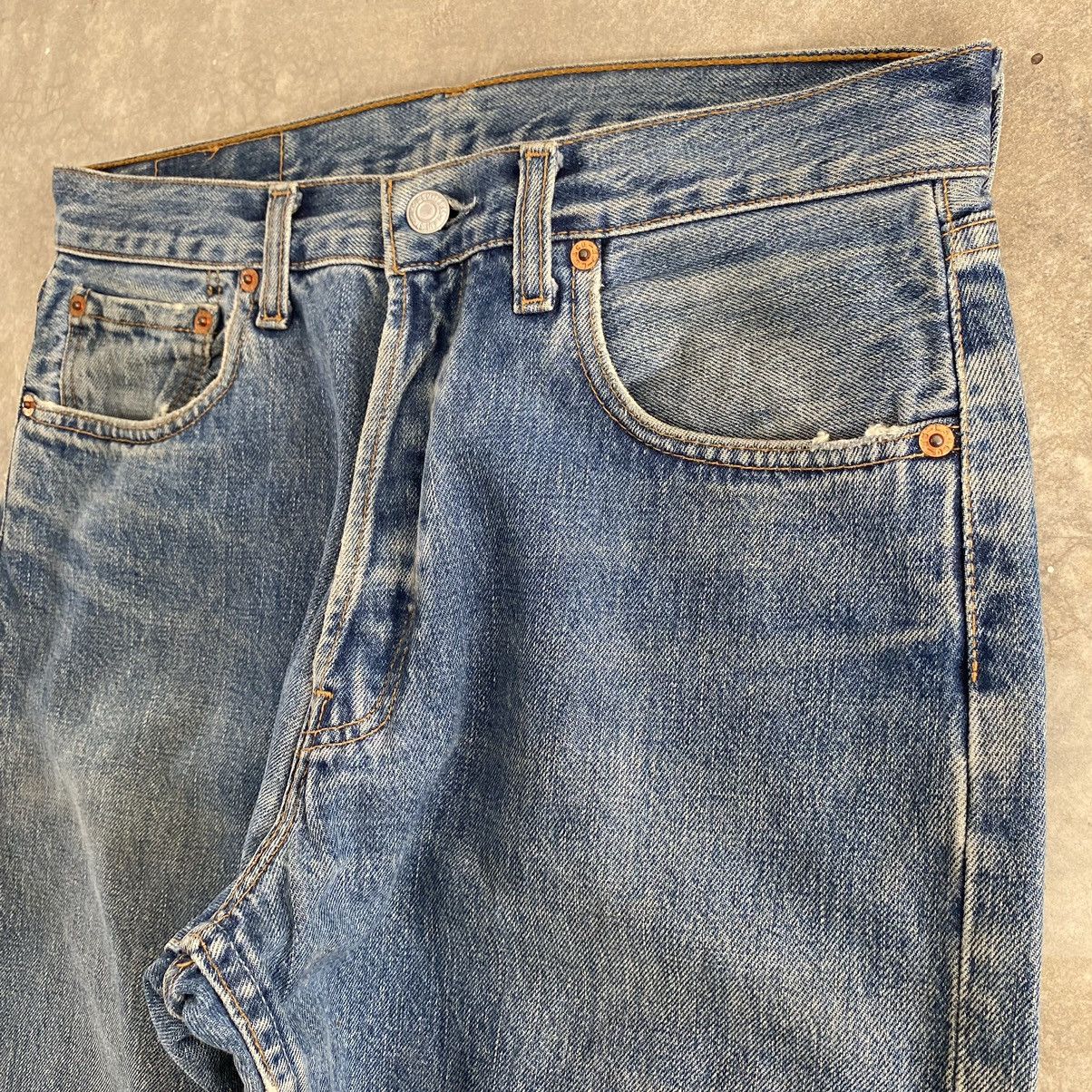 Levi's × Vintage Size 31x33 Vintage Levi's 501 Stonewashed Blue Jeans Size US 31 - 8 Thumbnail