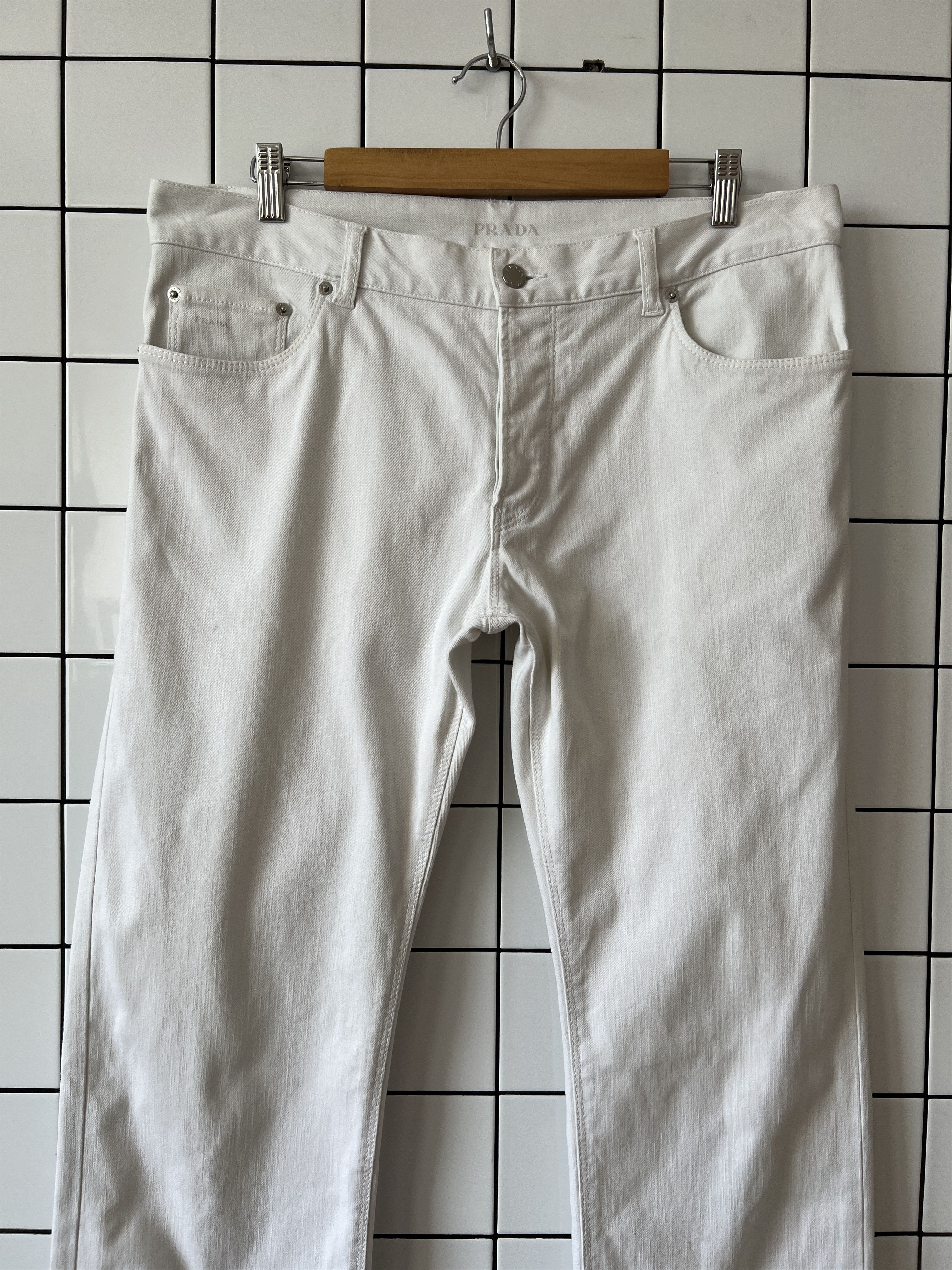 Jean × Prada PRADA Jeans White Denim pants red pants A0087 Size US 36 / EU 52 - 7 Thumbnail