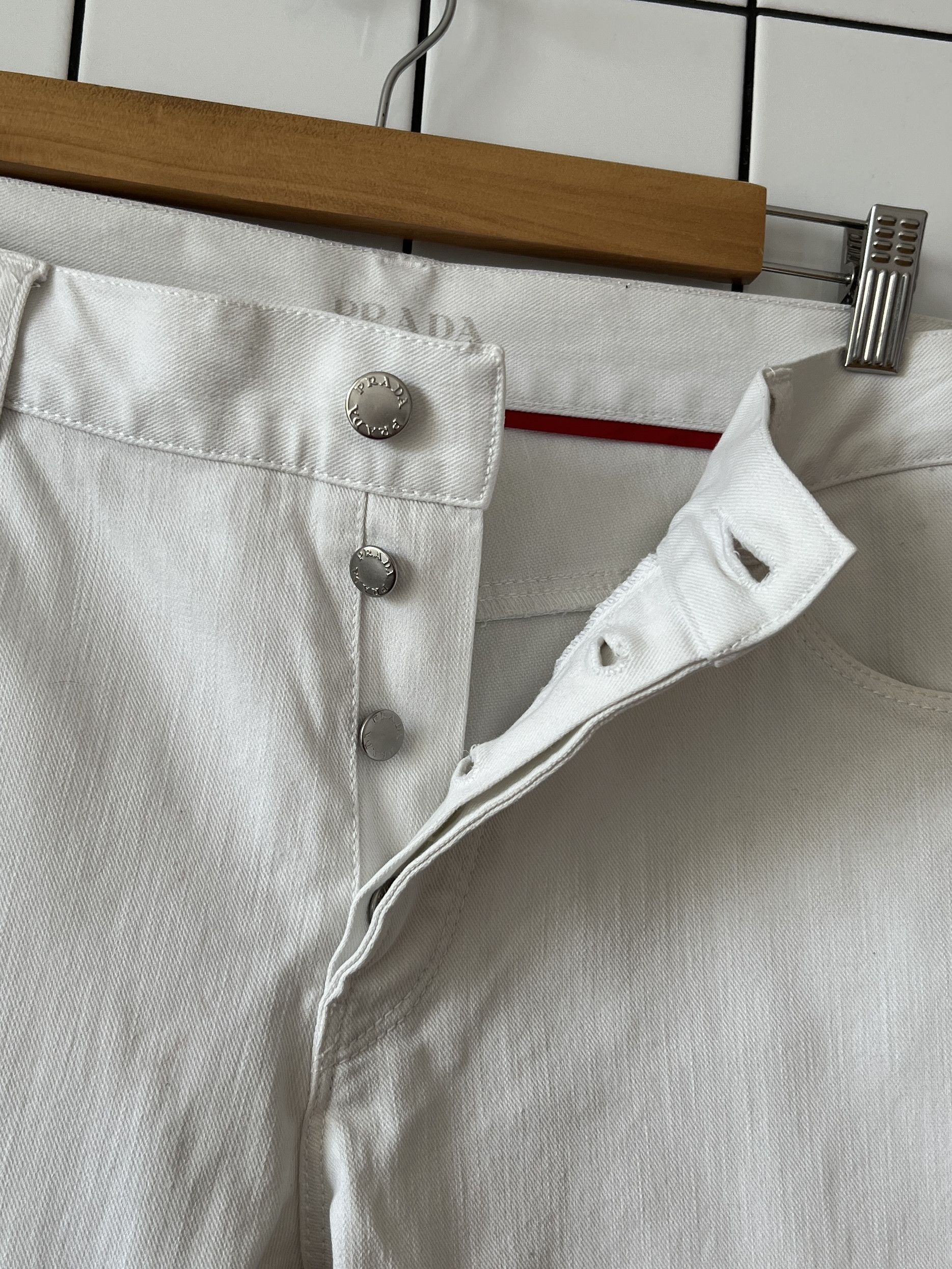 Jean × Prada PRADA Jeans White Denim pants red pants A0087 Size US 36 / EU 52 - 12 Thumbnail
